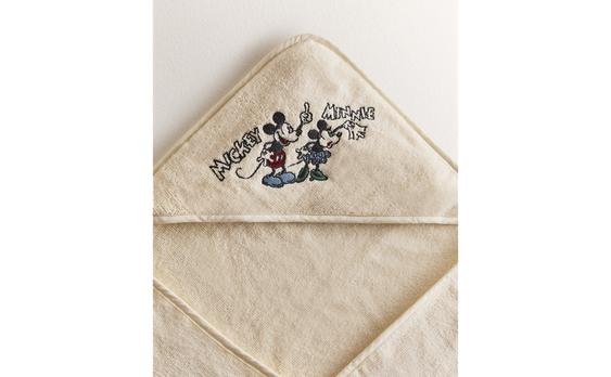 MICKEY & MINNIE ©DISNEY TERRY HOODED TOWEL MICKEY & MINNIE ©DISNEY TERRY HOODED TOWEL
