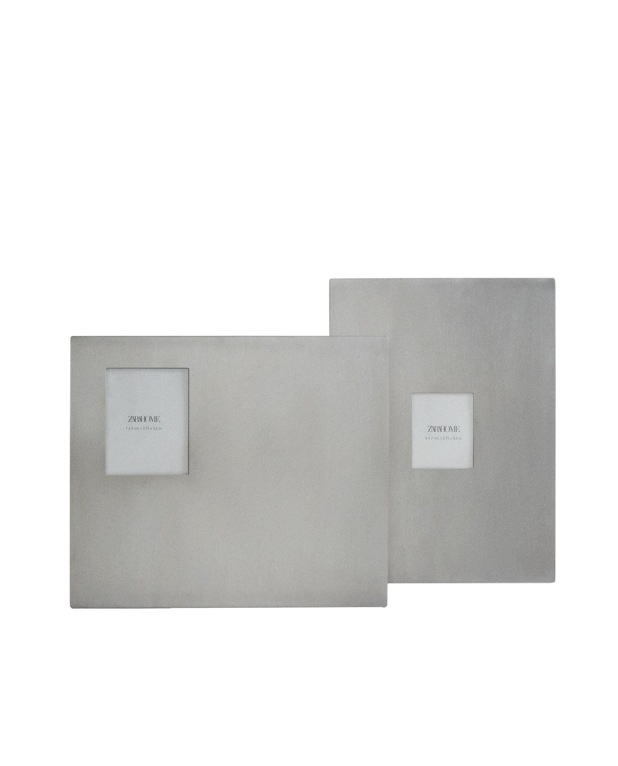 MINIMALIST METAL FRAME product thumbnail 7