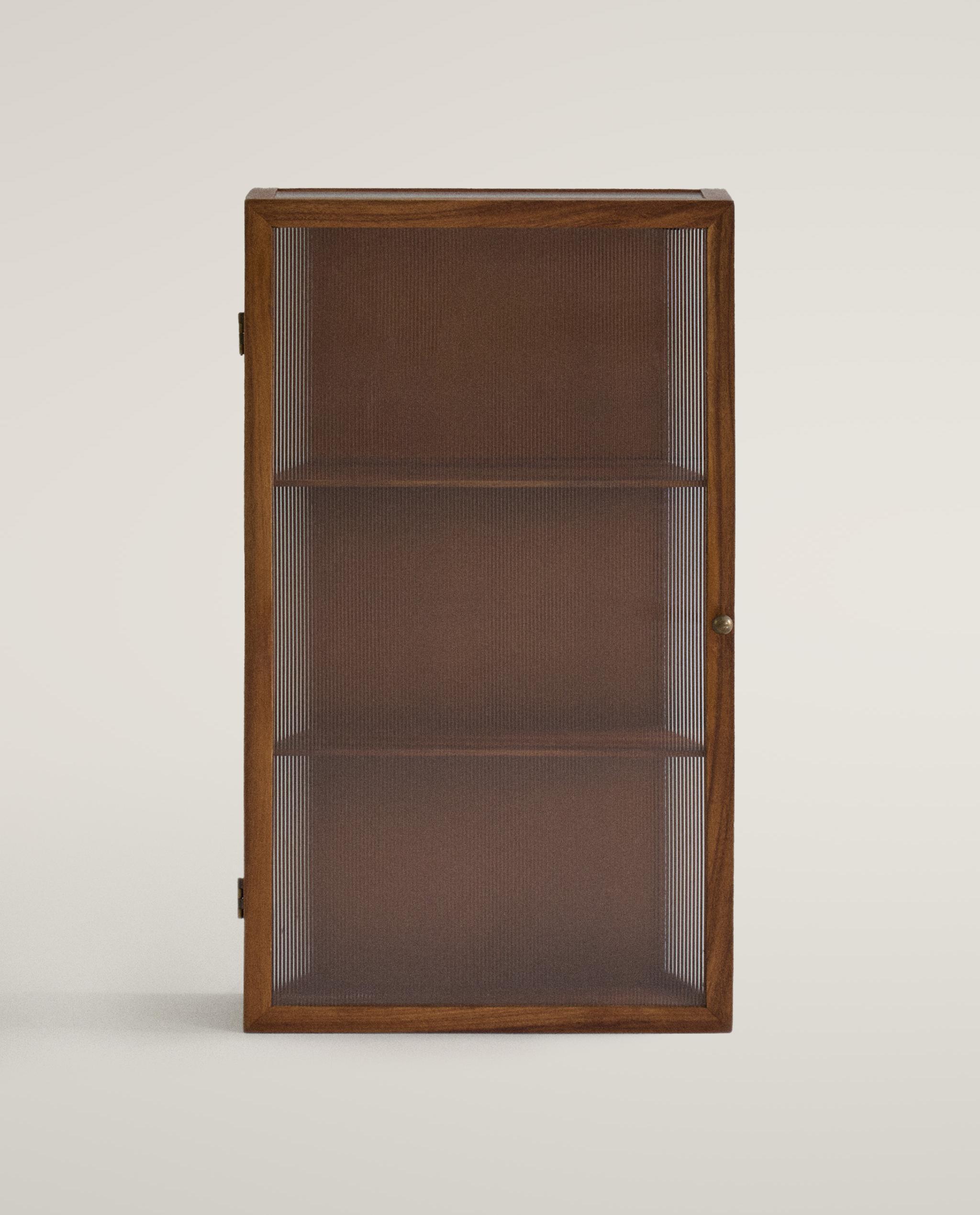 VITRINE MURALE BOIS ET VERRE STRIÉ — Zara Home