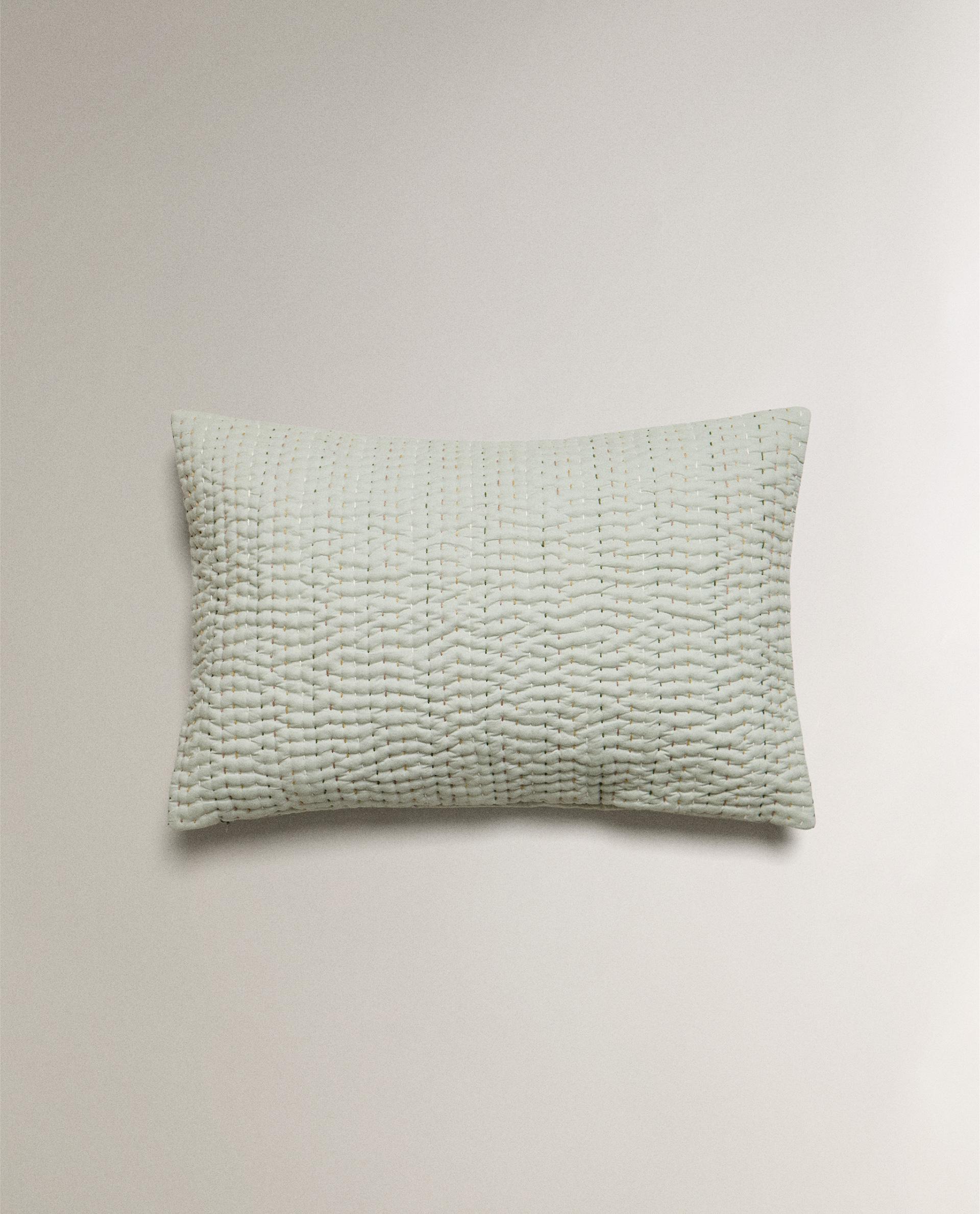 トップステッチ クッションカバー | Zara Home 日本/Japan