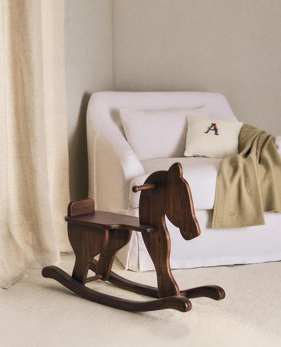 KIDS' ROCKING HORSE TOY