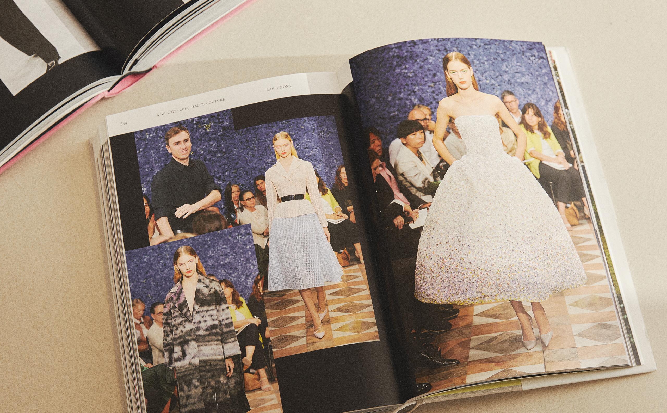 【美品】Dior Catwalk book インテリアブック DIOR CATWALK BOOK | Zara Home United States of America