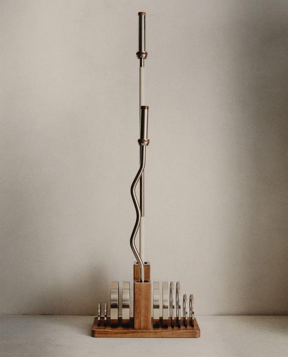 SUPPORT EN BOIS AVEC POIDS ET BARRES