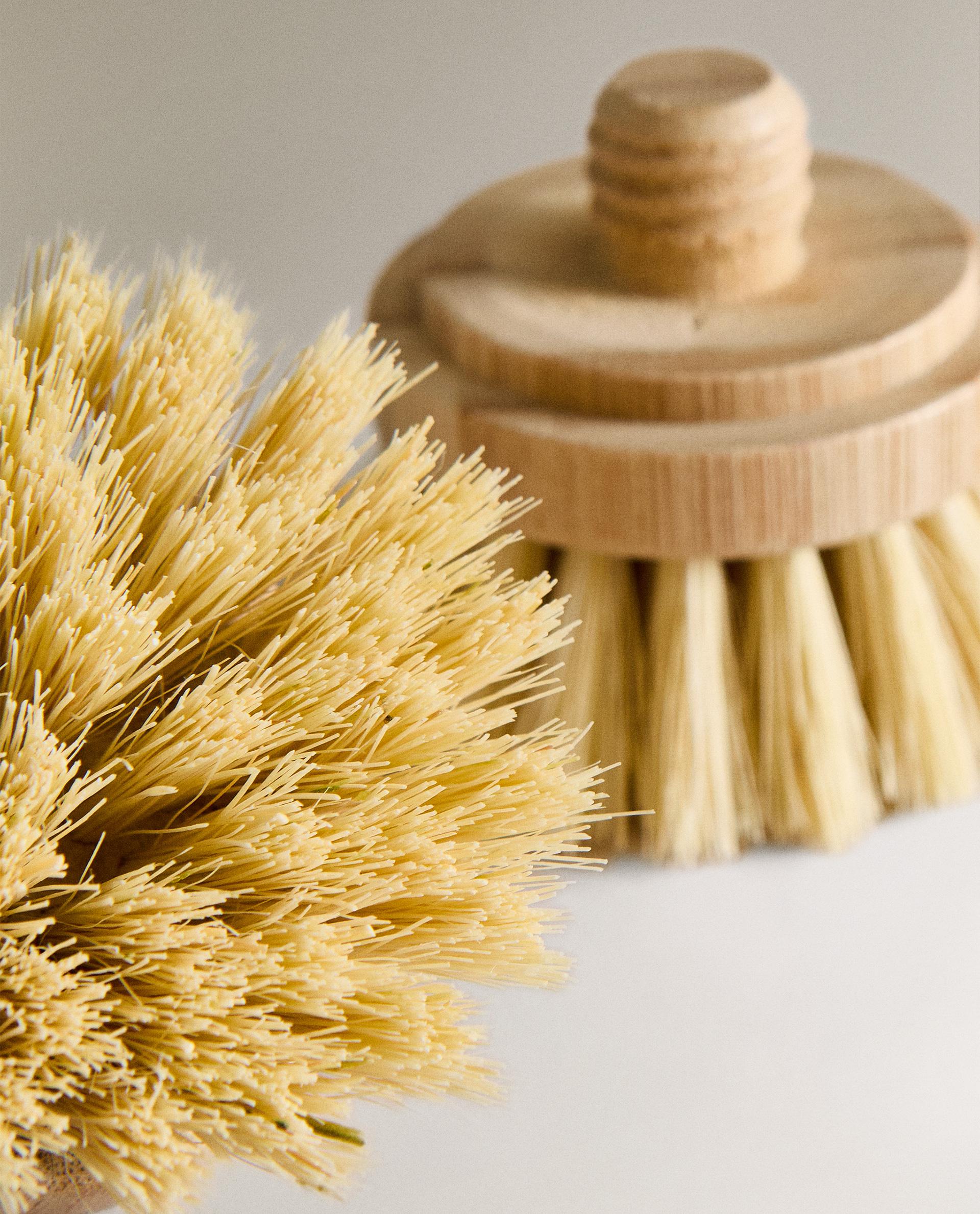 REPLACEMENT BRISTLES (SET OF 2) product thumbnail 7