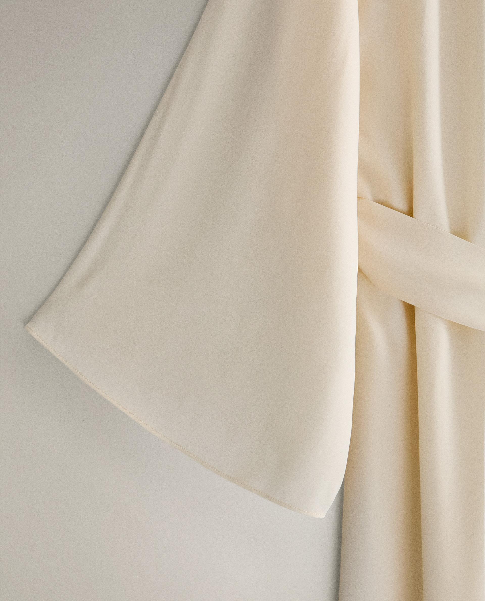 世界的に | ガウン シルク ベージュ Zara 日本/Japan Home 着物・浴衣