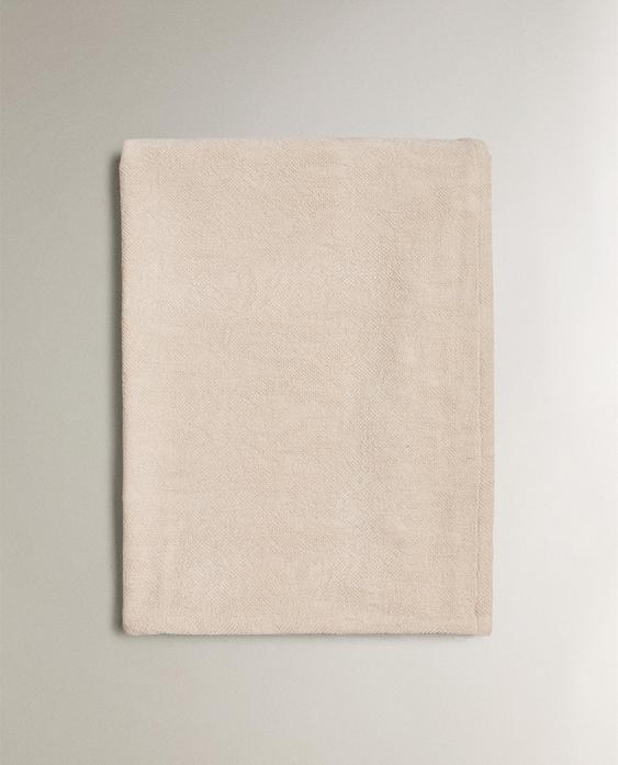 CHENILLE JACQUARD THROW