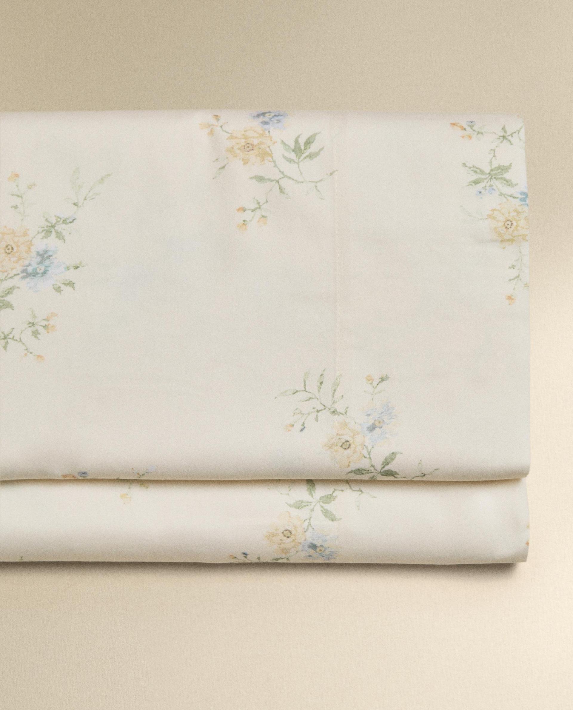 DRAP DE DESSUS SATIN BOUQUETS FLEURIS DRAP DE DESSUS SATIN BOUQUETS FLEURIS