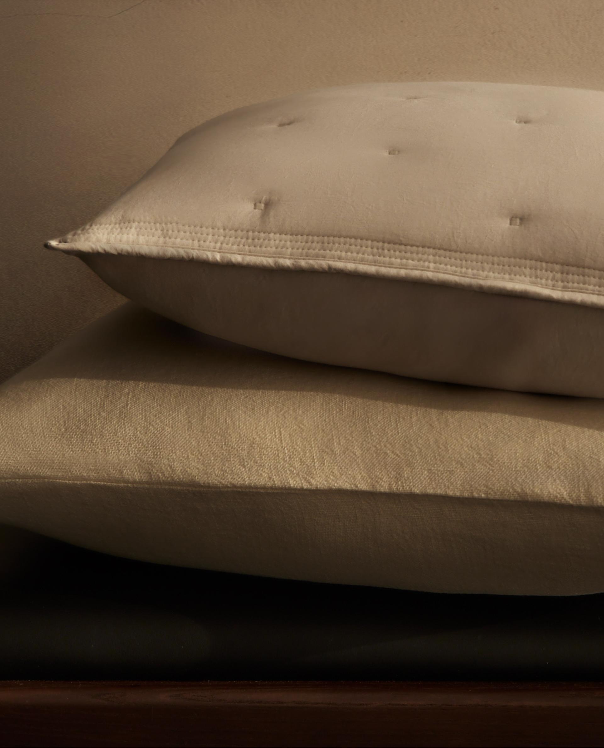 キルティング ドット柄 掛け布団 クッションカバー | Zara Home 日本/Japan