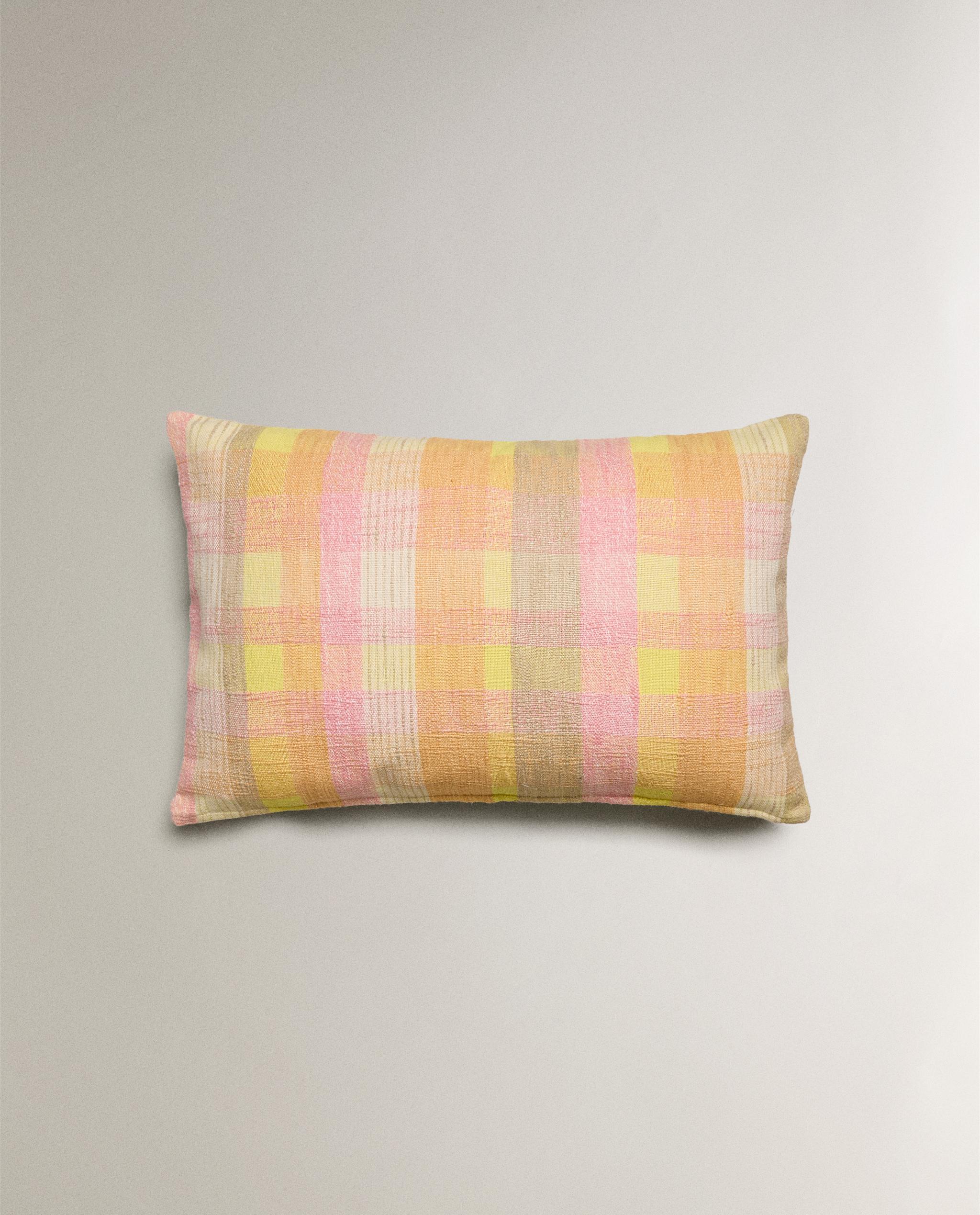 クッションカバー ZARAHOME  Cushion Cover ZARA HOME クッションカバー 45x45cm - メルカリ