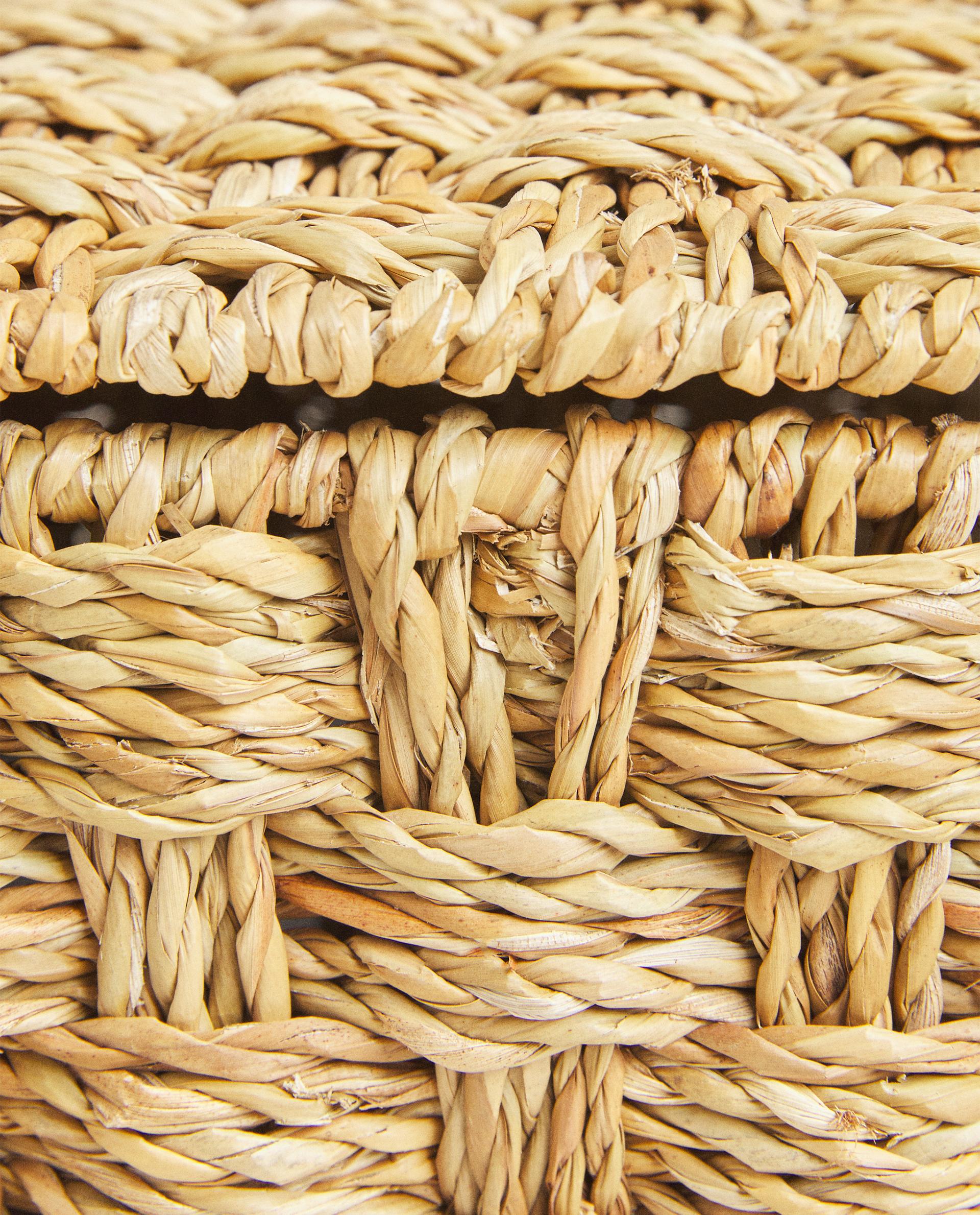 RECTANGULAR SEAGRASS BASKET WITH LID product thumbnail 15
