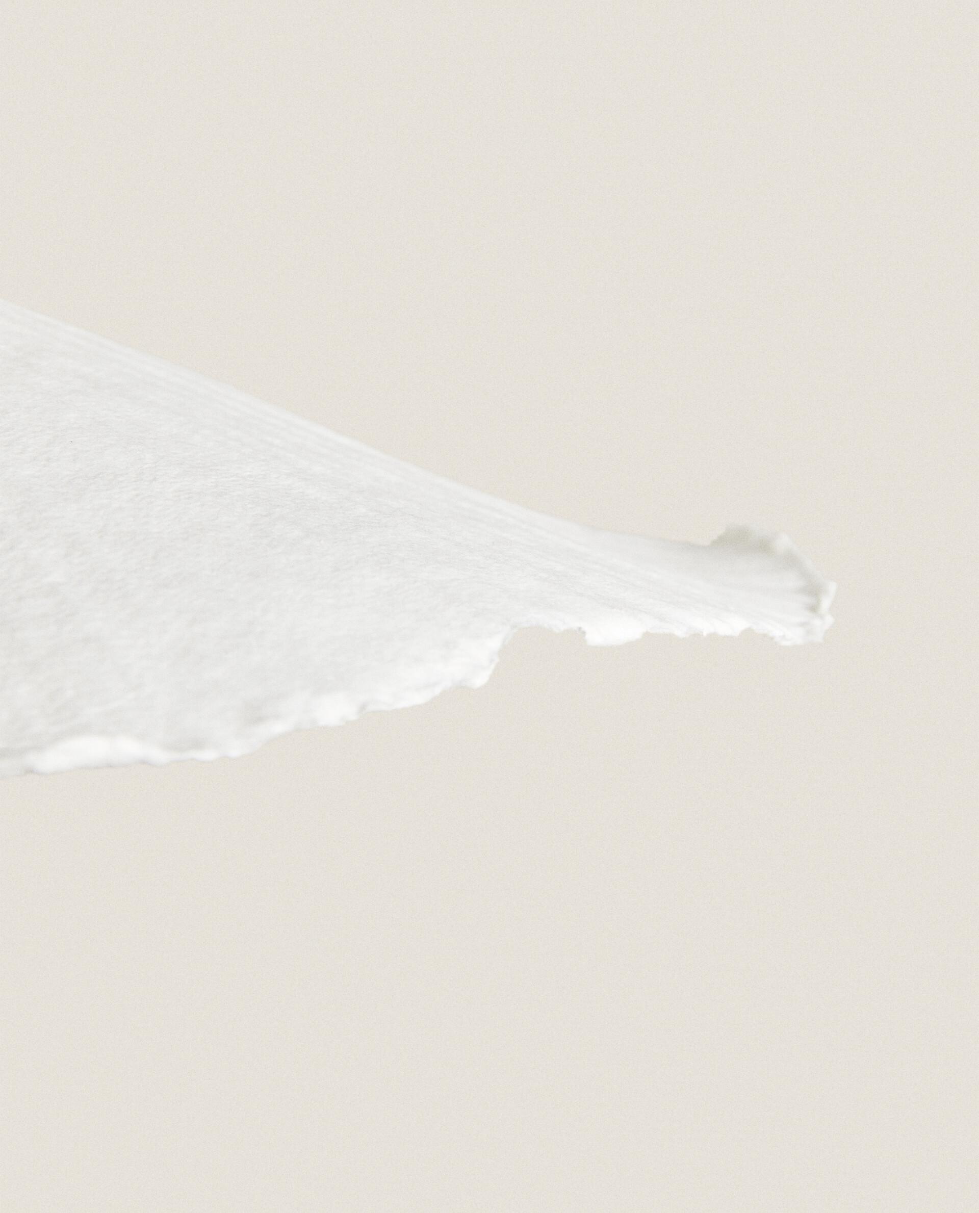 SMALL FLOWER CEILING LAMP product thumbnail 17