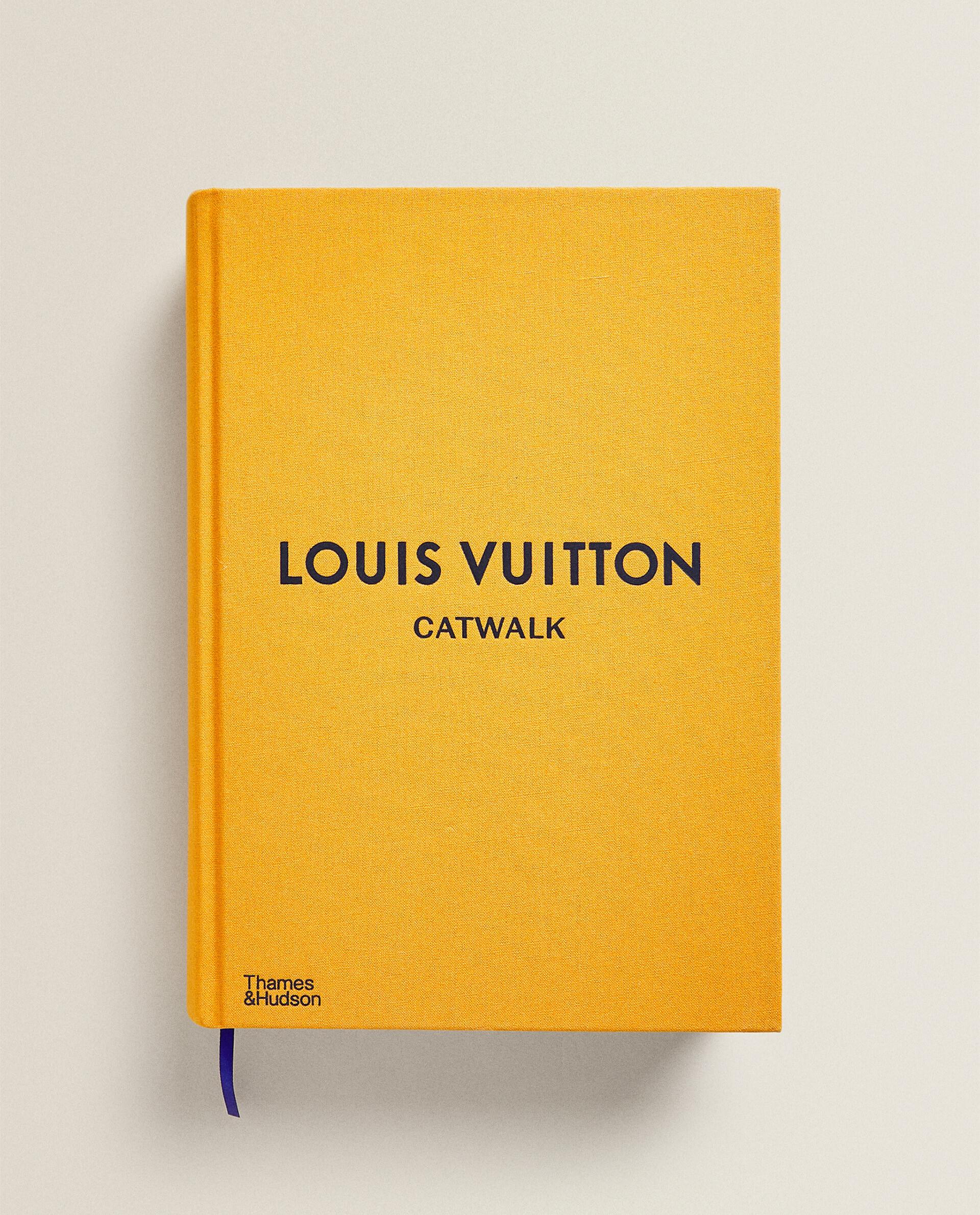 LOUIS VUITTON CATWALK BOOK | Zara Home United Kingdom