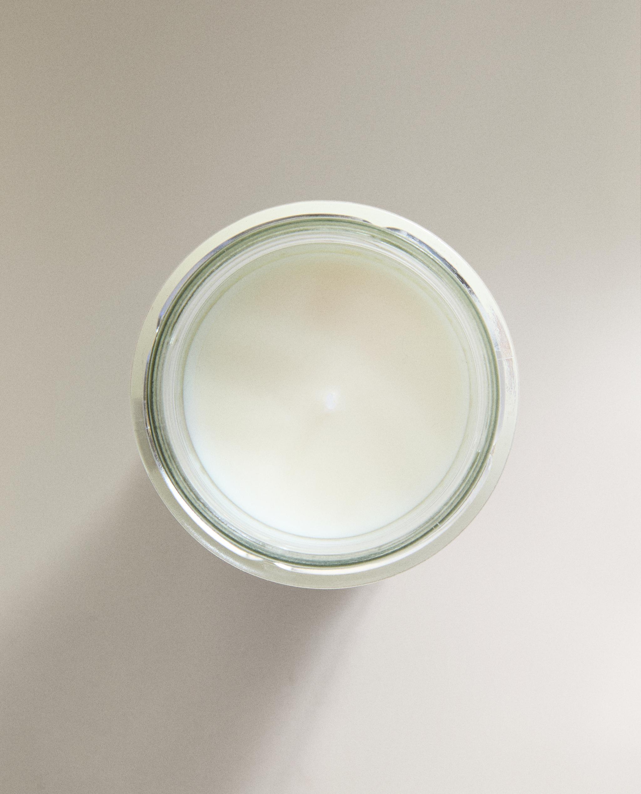 (130 G) PISTACHIO & CHOCOLATE SCENTED CANDLE product thumbnail 2