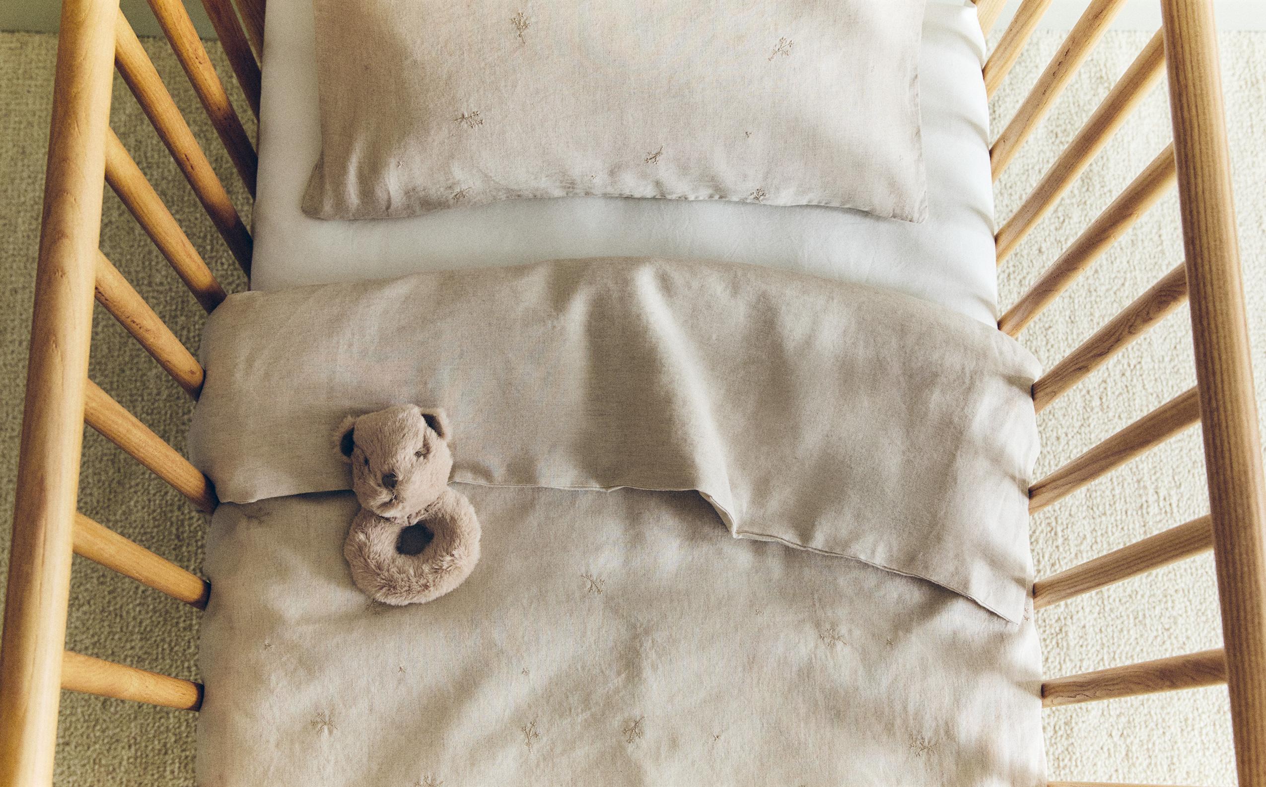 CHILDREN’S LINEN DUVET COVER WITH FLORAL EMBROIDERY