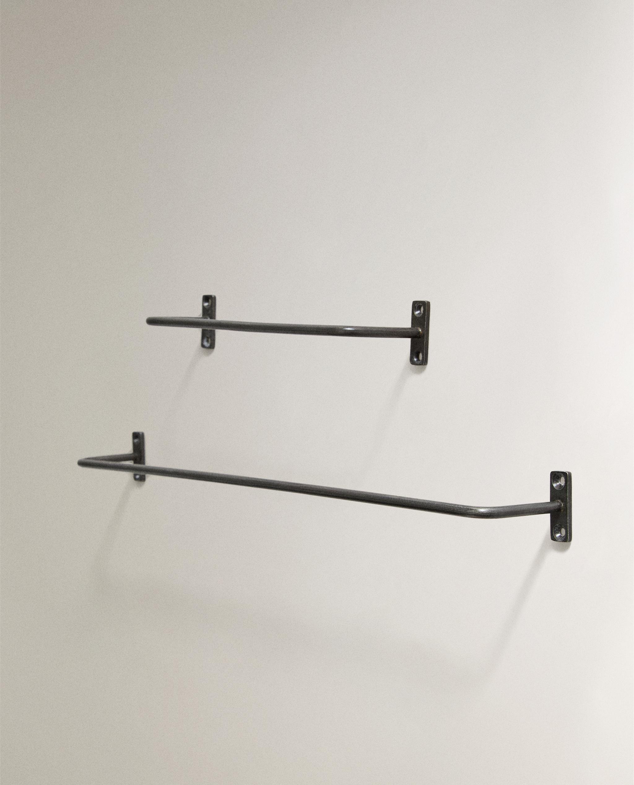 DARK METAL TOWEL RACK product thumbnail 3