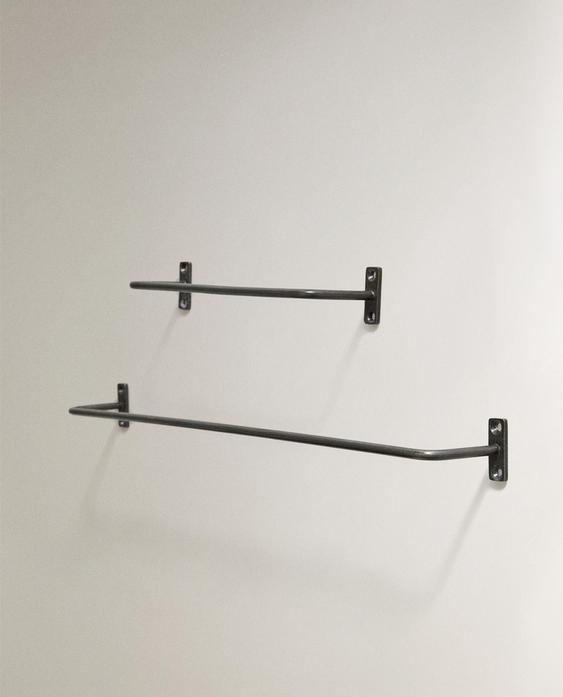 DARK METAL TOWEL RACK