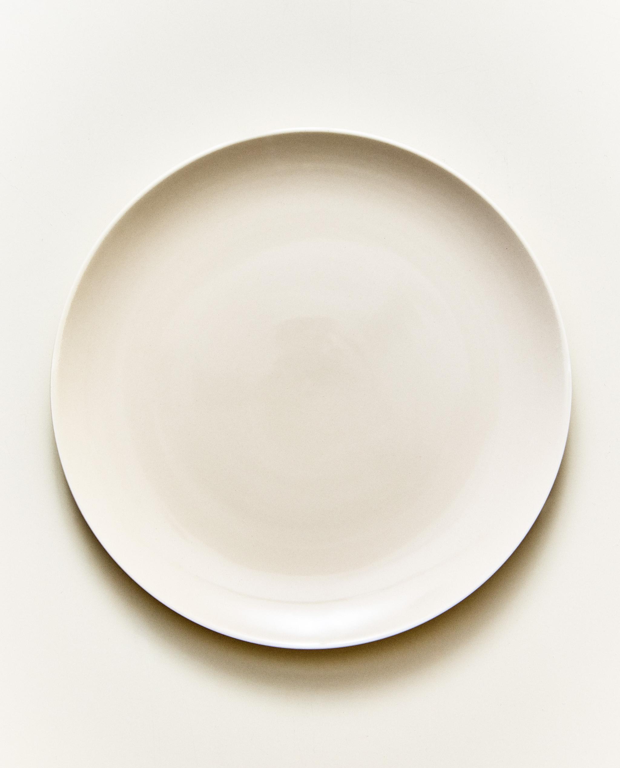 PLAIN STONEWARE DESSERT PLATE product thumbnail 7