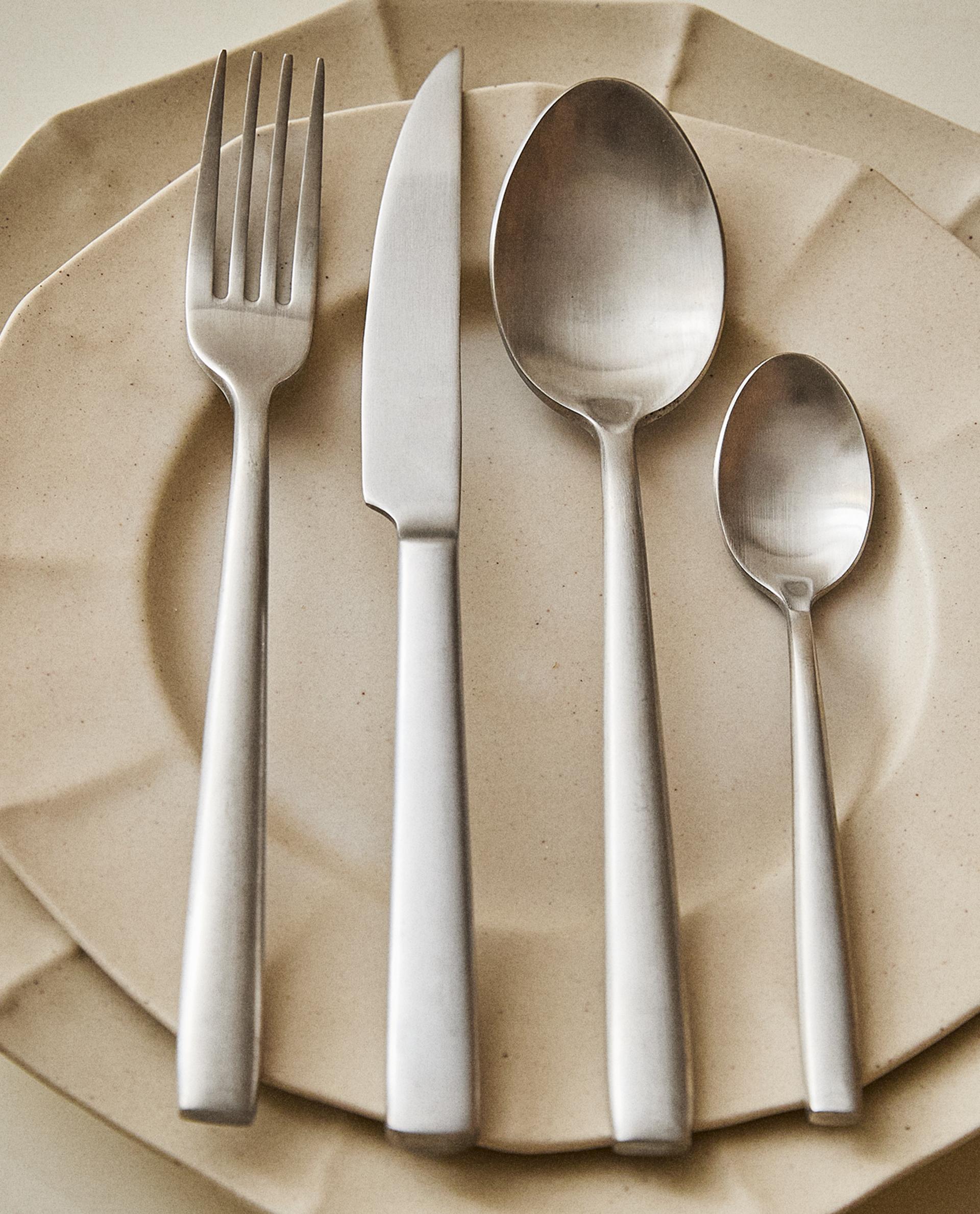 ヴィンテージ スチール カトラリー4本セット | Zara Home 日本/Japan