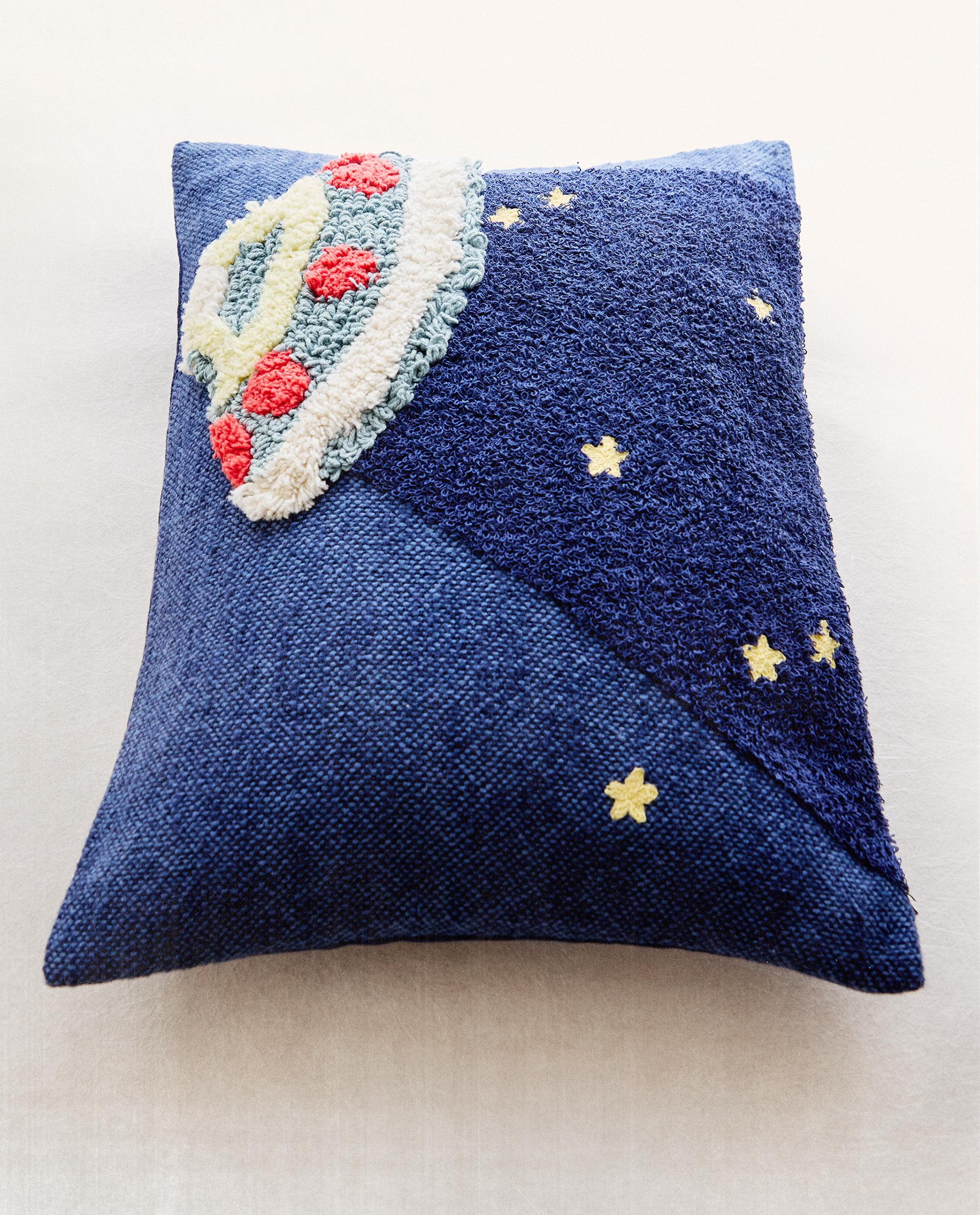 CHILDREN'S FLYING SAUCER CUSHION COVER product thumbnail 10