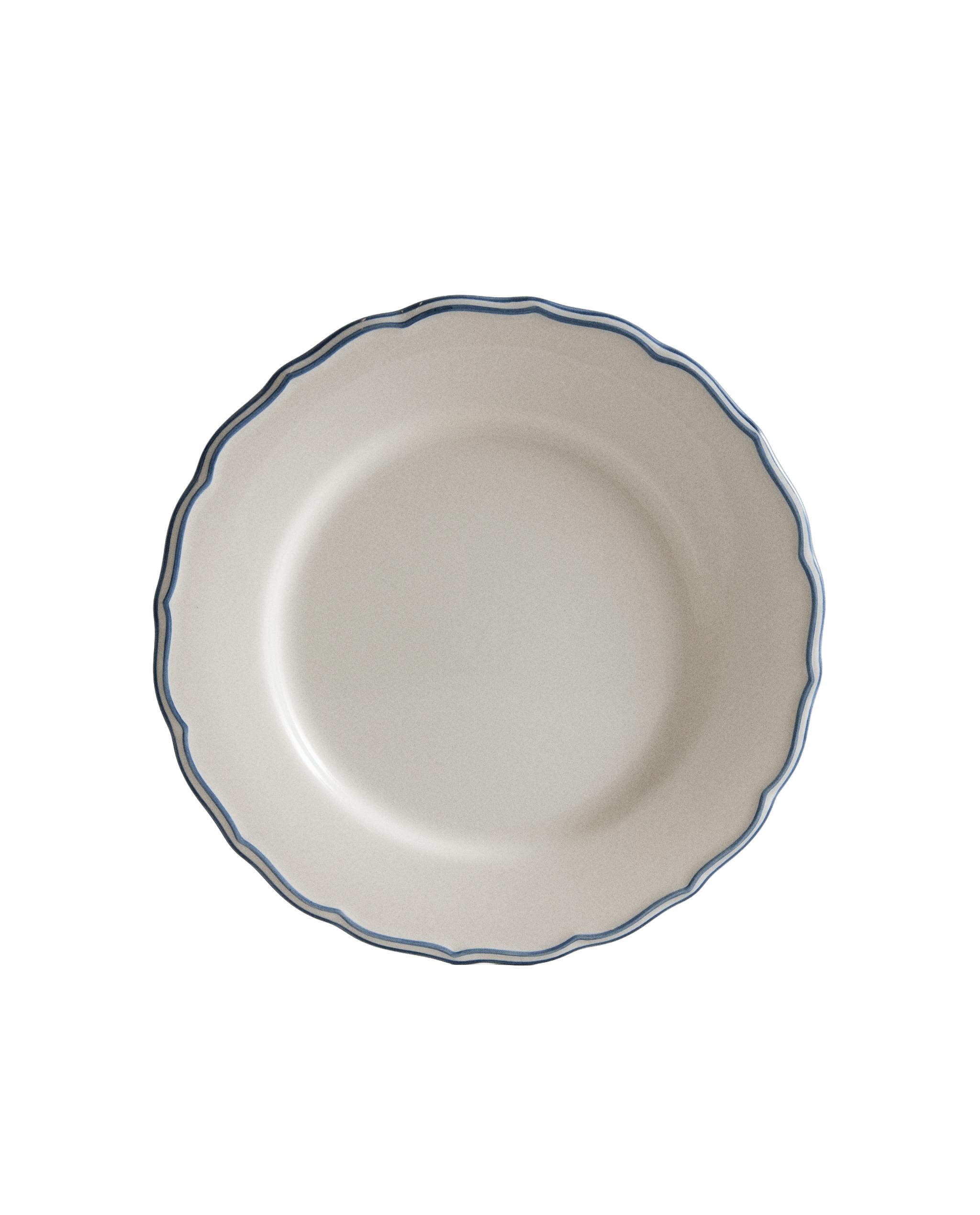 SCALLOPED EARTHENWARE DINNER PLATE WITH RIM product thumbnail 9