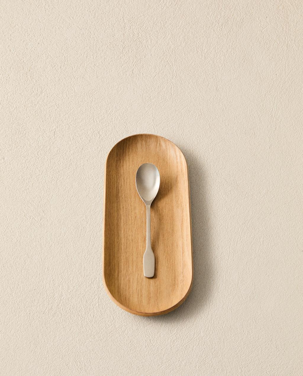 OVAL WOODEN TRAY OVAL WOODEN TRAY