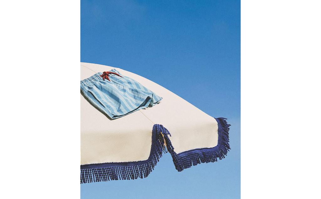 KIDS' STRIPED SWIMMING TRUNKS