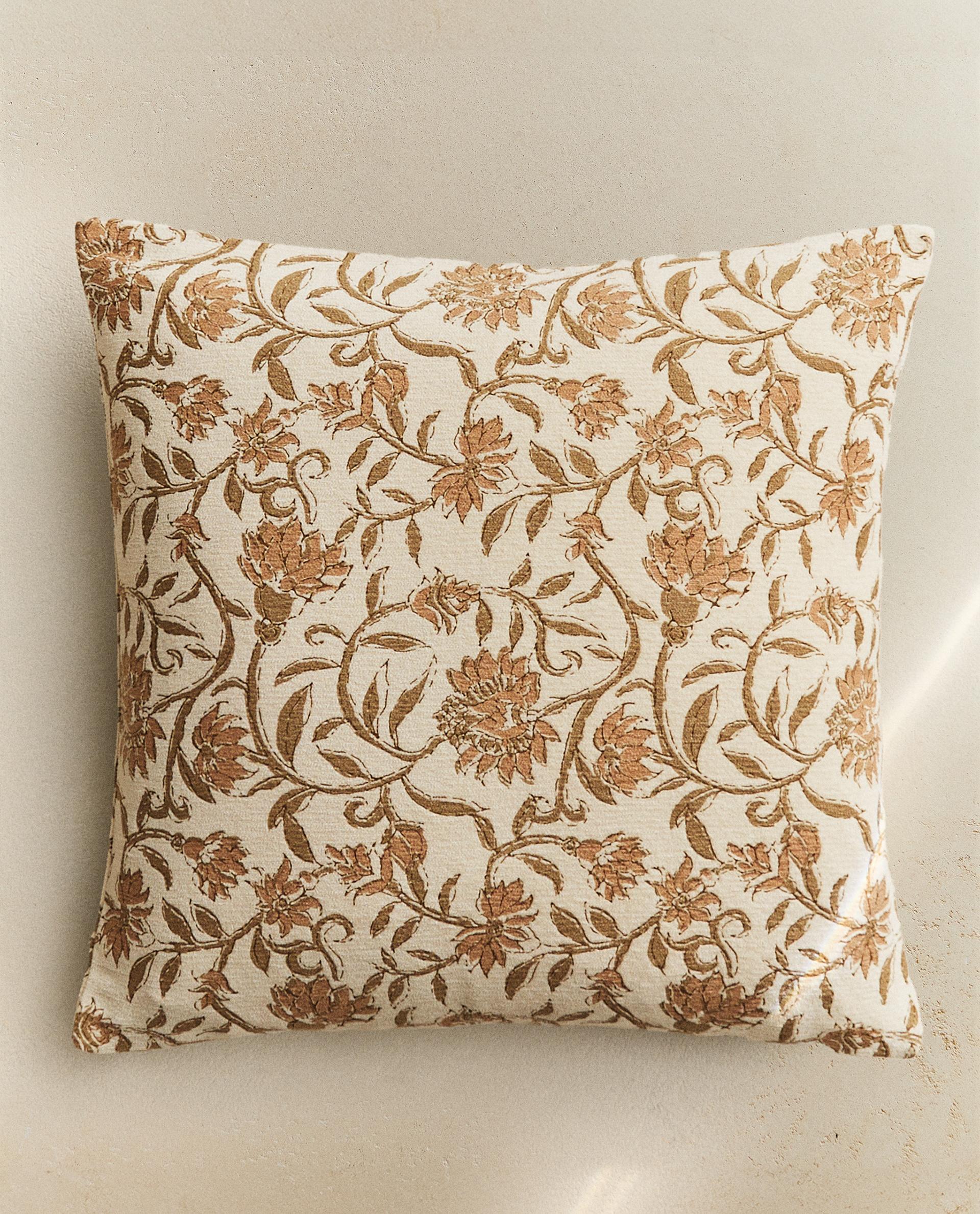 CHENILLE CUSHION COVER | Zara Home 日本/Japan CHENILLE CUSHION COVER | Zara Home 日本/Japan