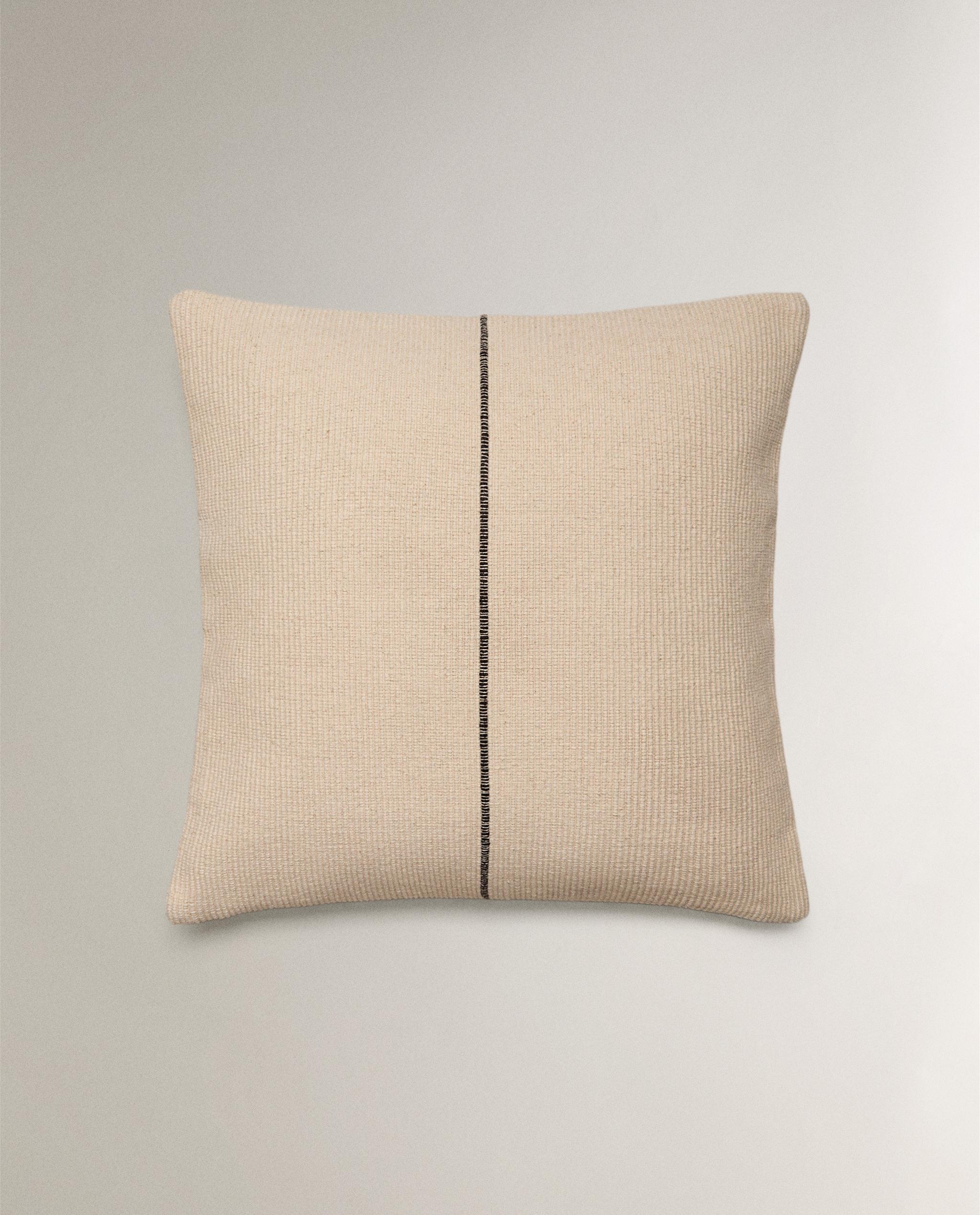 ライン クッションカバー | Zara Home 日本/Japan