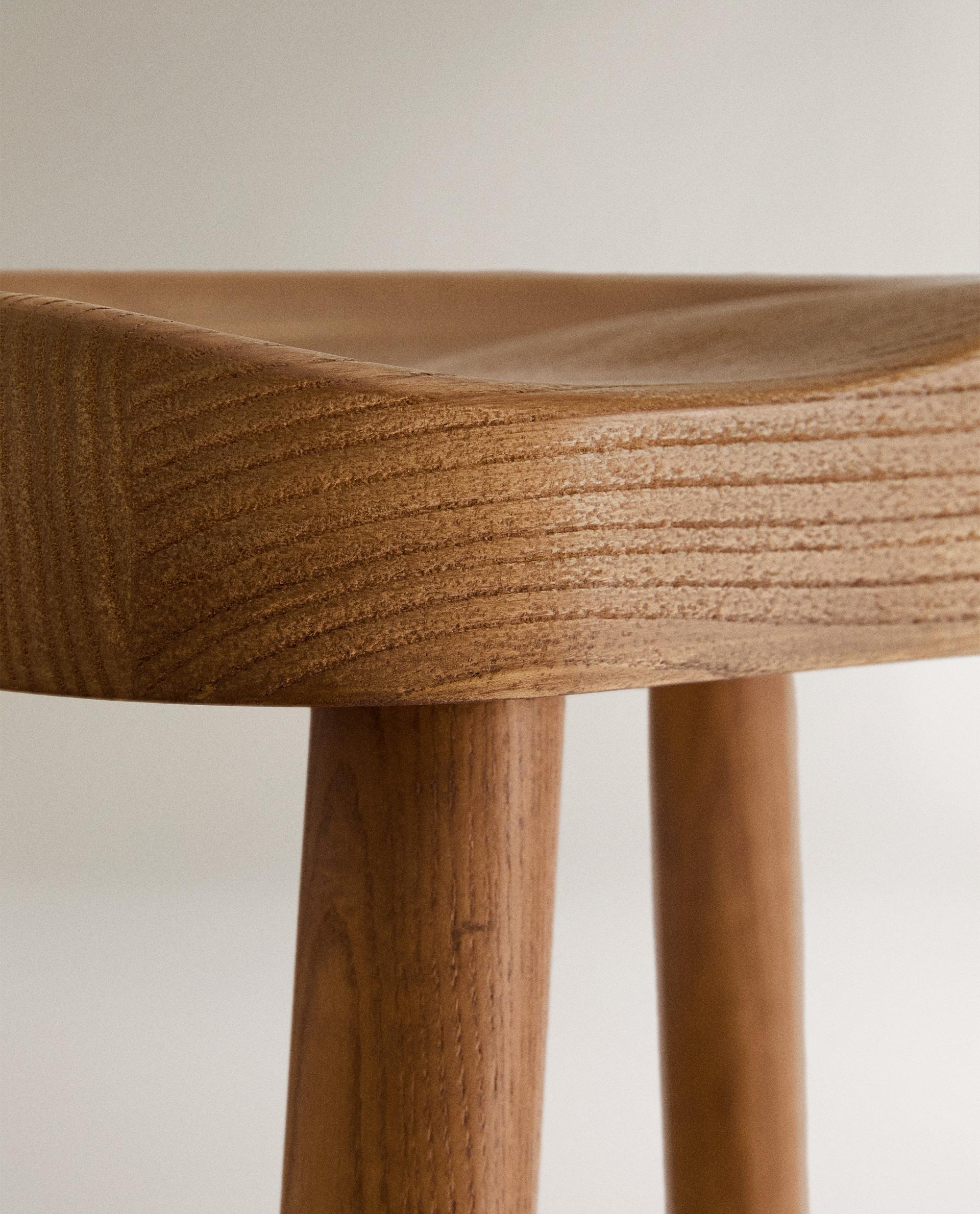 ASH WOOD STOOL