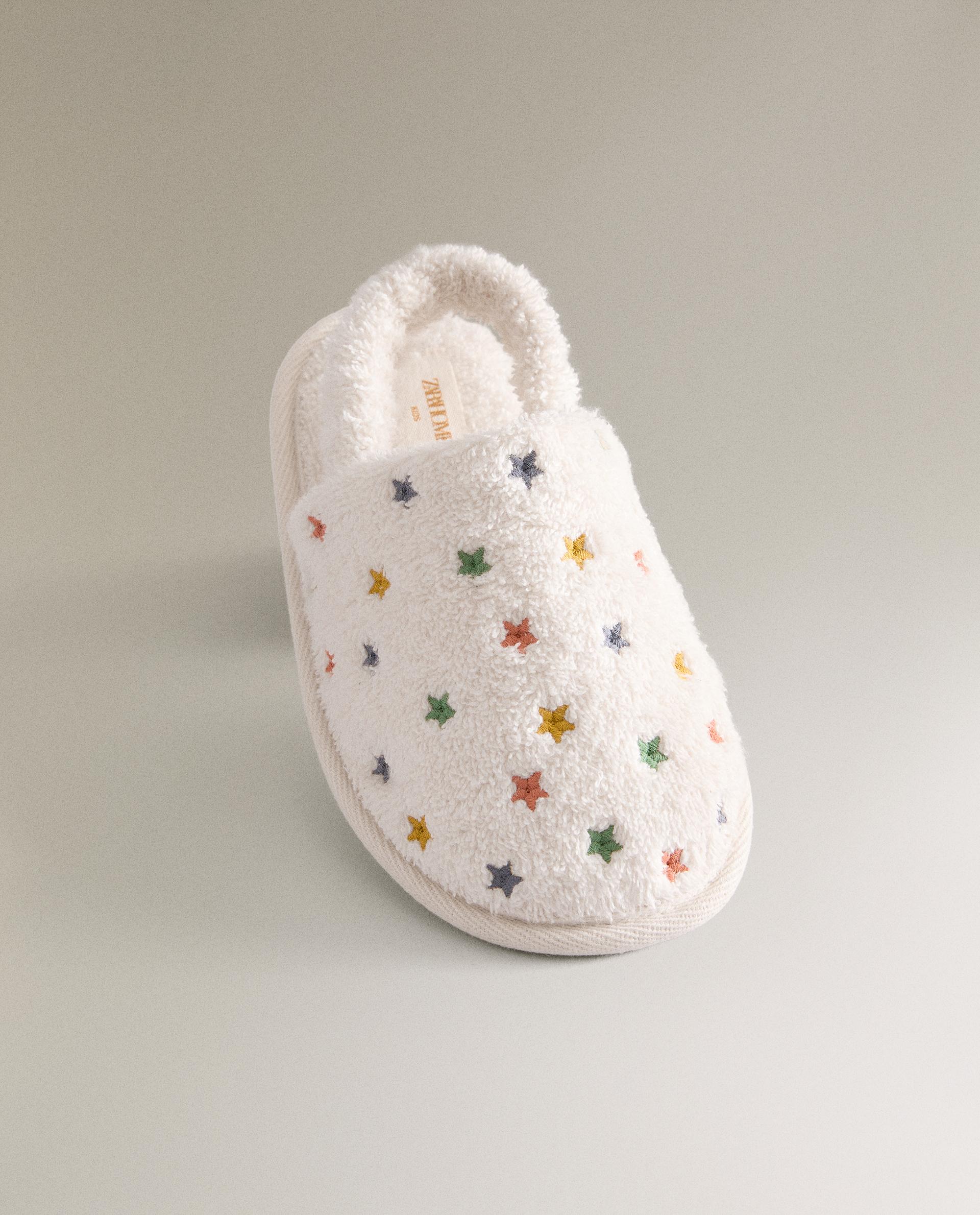 ZAPATILLA TOALLA BAÑO ESTRELLAS