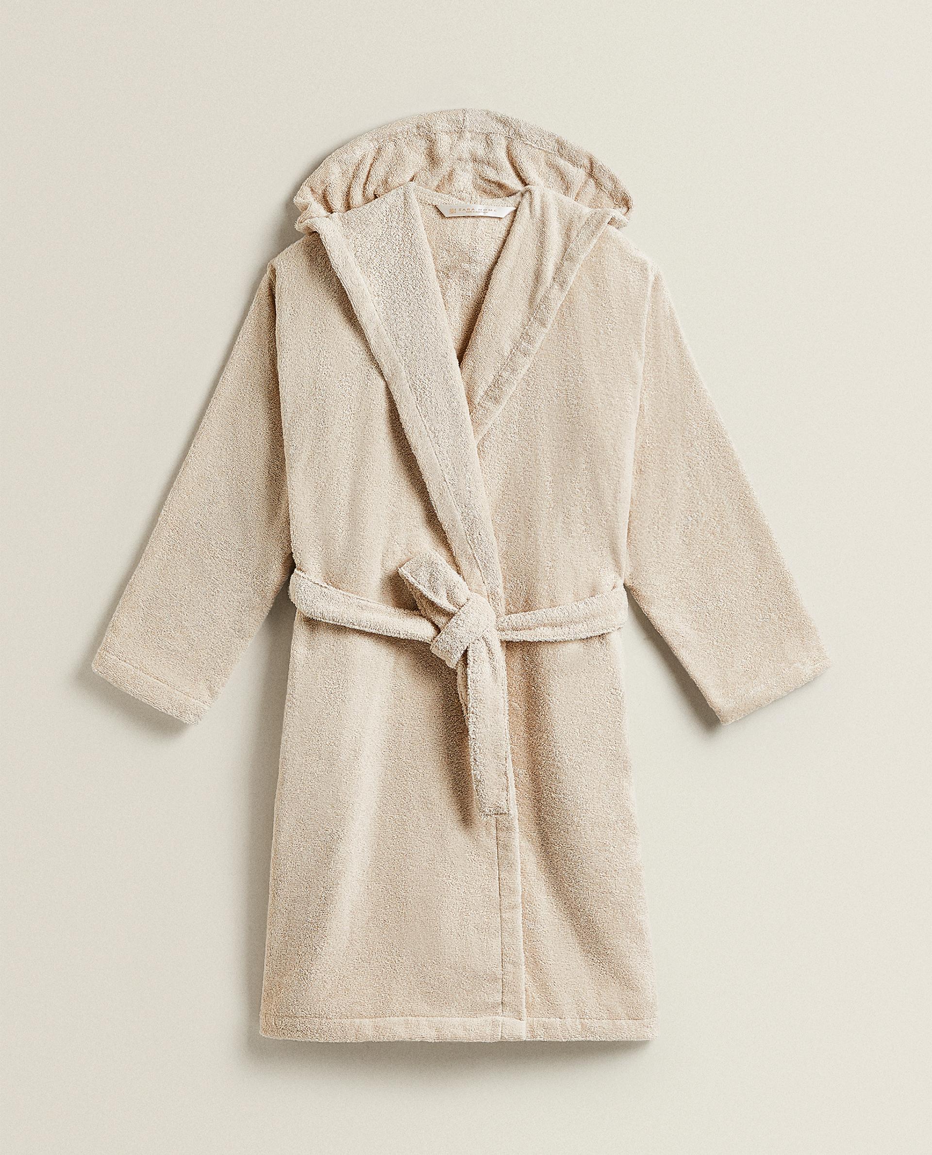 HOODED BATHROBE (360 GXM) | Zara Home United States of America