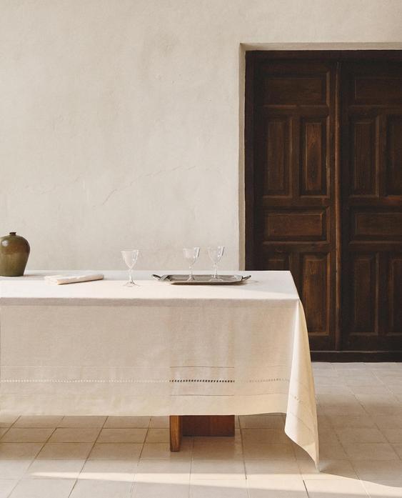 HEMSTITCHED INSERT LINEN TABLECLOTH