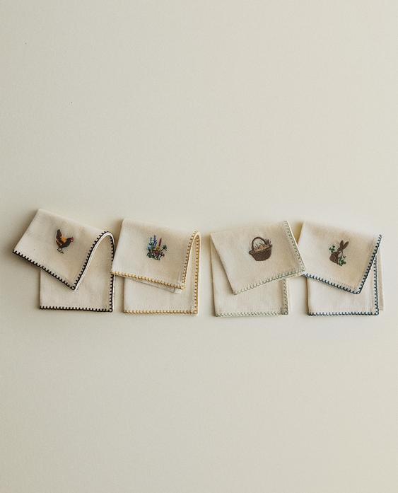 EMBROIDERED EASTER NAPKIN SET (PACK OF 4)