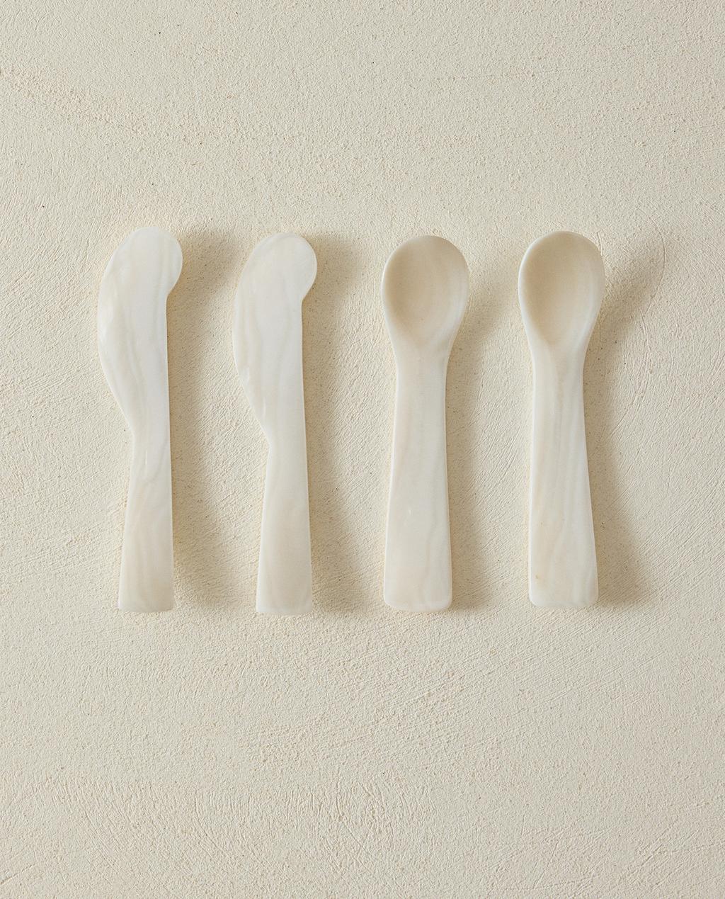 BESTECKSET FÜR DAS FRÜHSTÜCK IN PERLMUTTOPTİK (4ER-SET) BESTECKSET FÜR DAS FRÜHSTÜCK IN PERLMUTTOPTİK (4ER-SET)