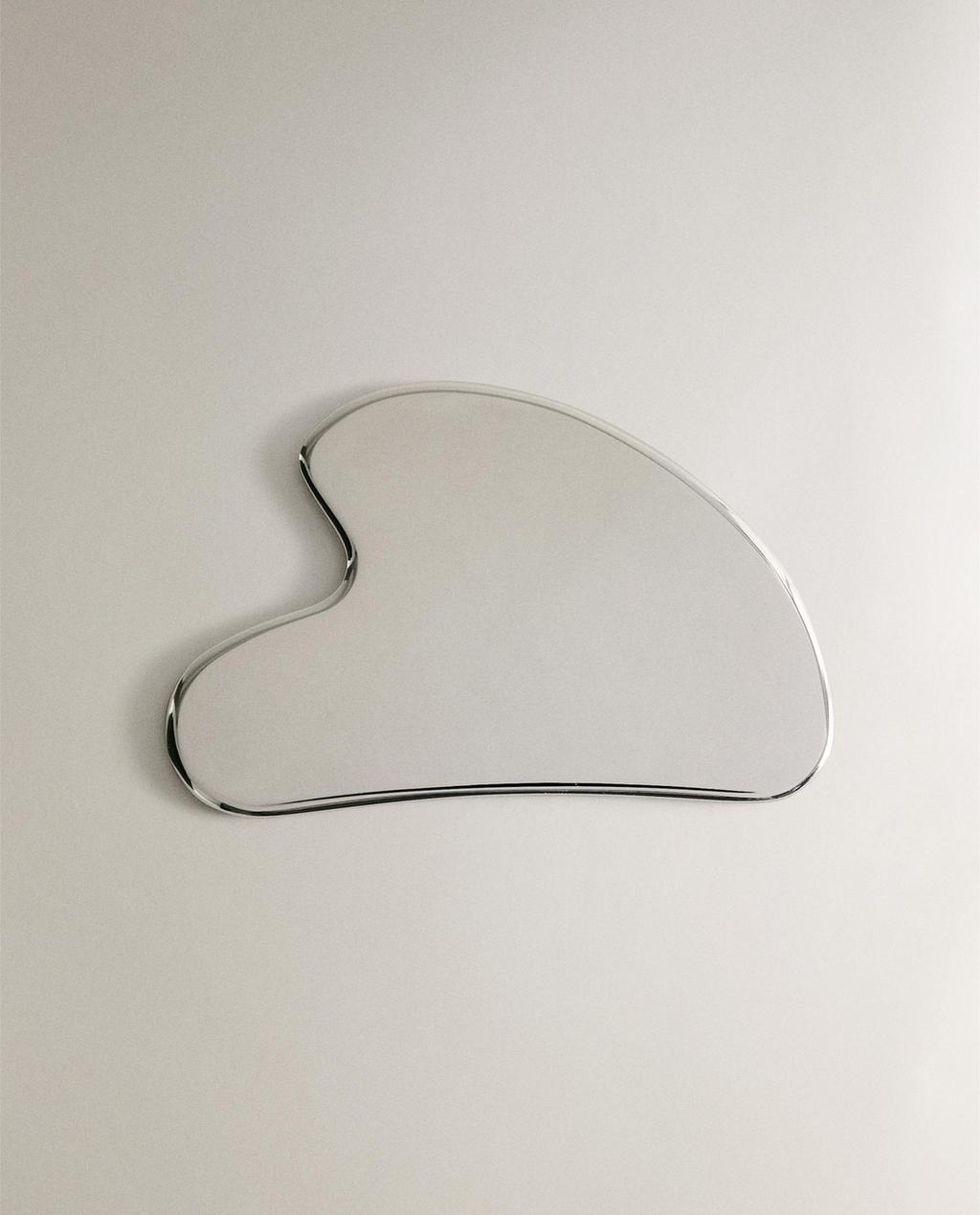 DISPOZITIV MASAJ FACIAL GUA SHA DIN OȚEL INOXIDABIL DISPOZITIV MASAJ FACIAL GUA SHA DIN OȚEL INOXIDABIL