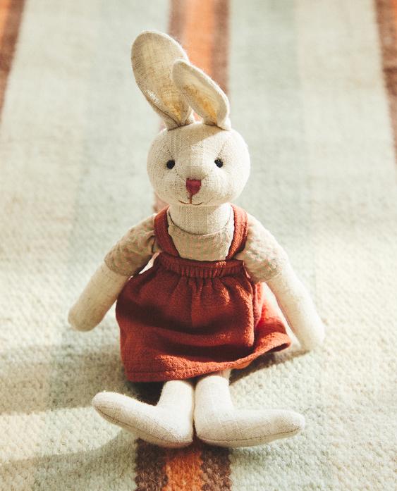 CHILDREN'S BUNNY SOFT TOY