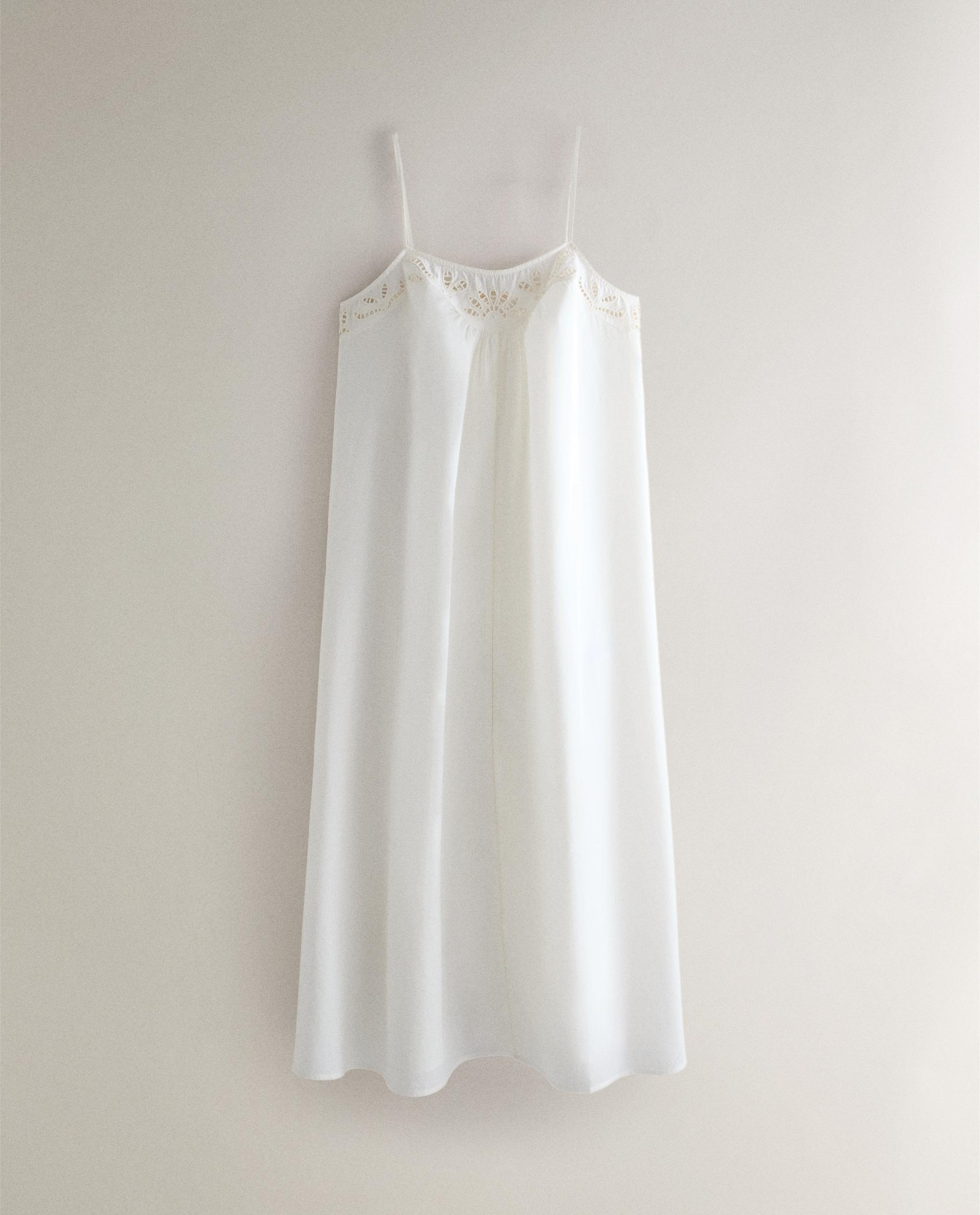 EMBROIDERED COTTON NIGHTDRESS product thumbnail 4