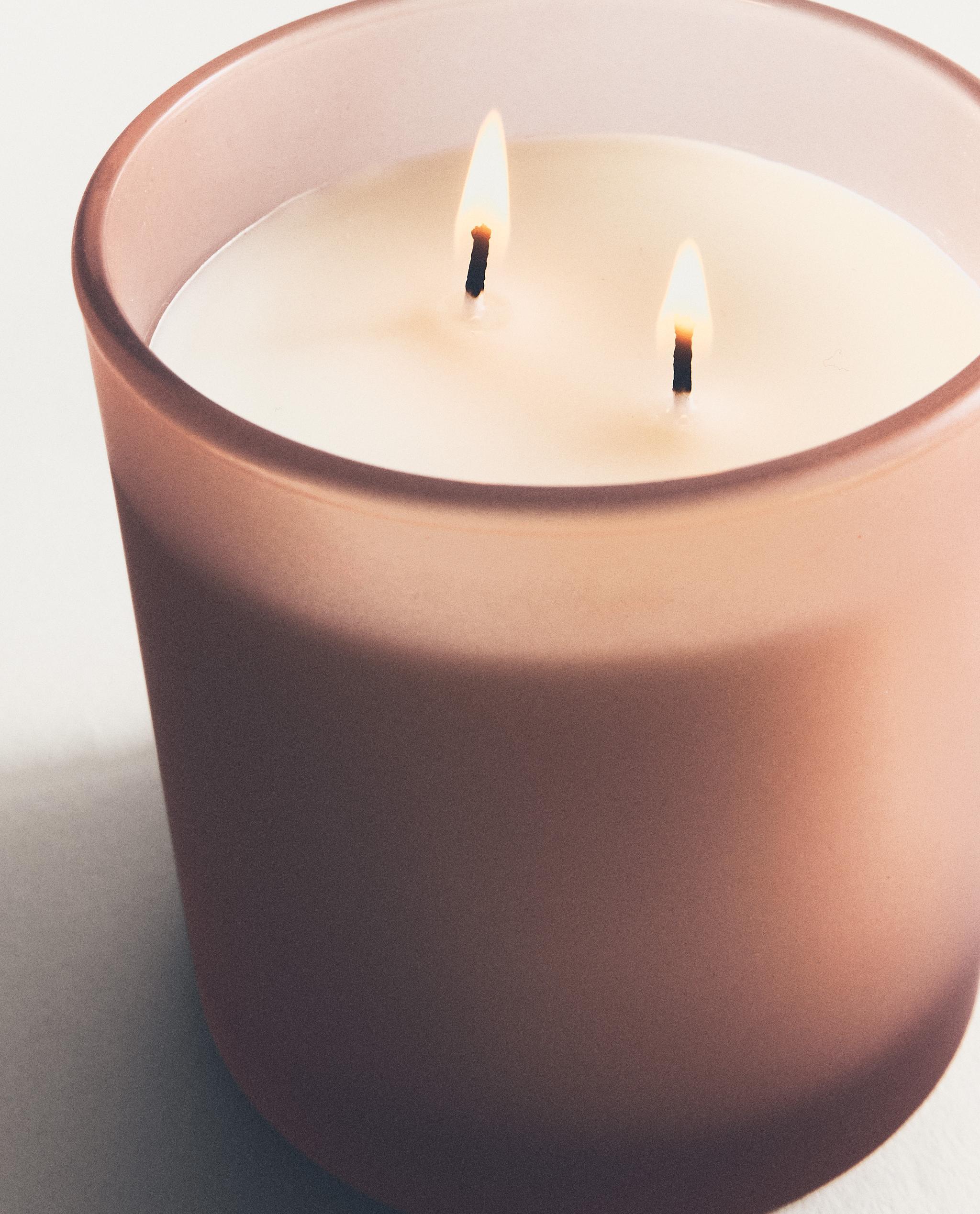 (350 G) POPPY FIELDS SCENTED CANDLE product thumbnail 9