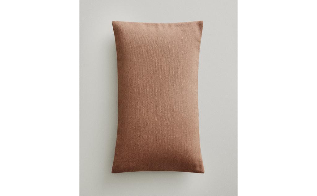 PLAIN CUSHION COVER PLAIN CUSHION COVER