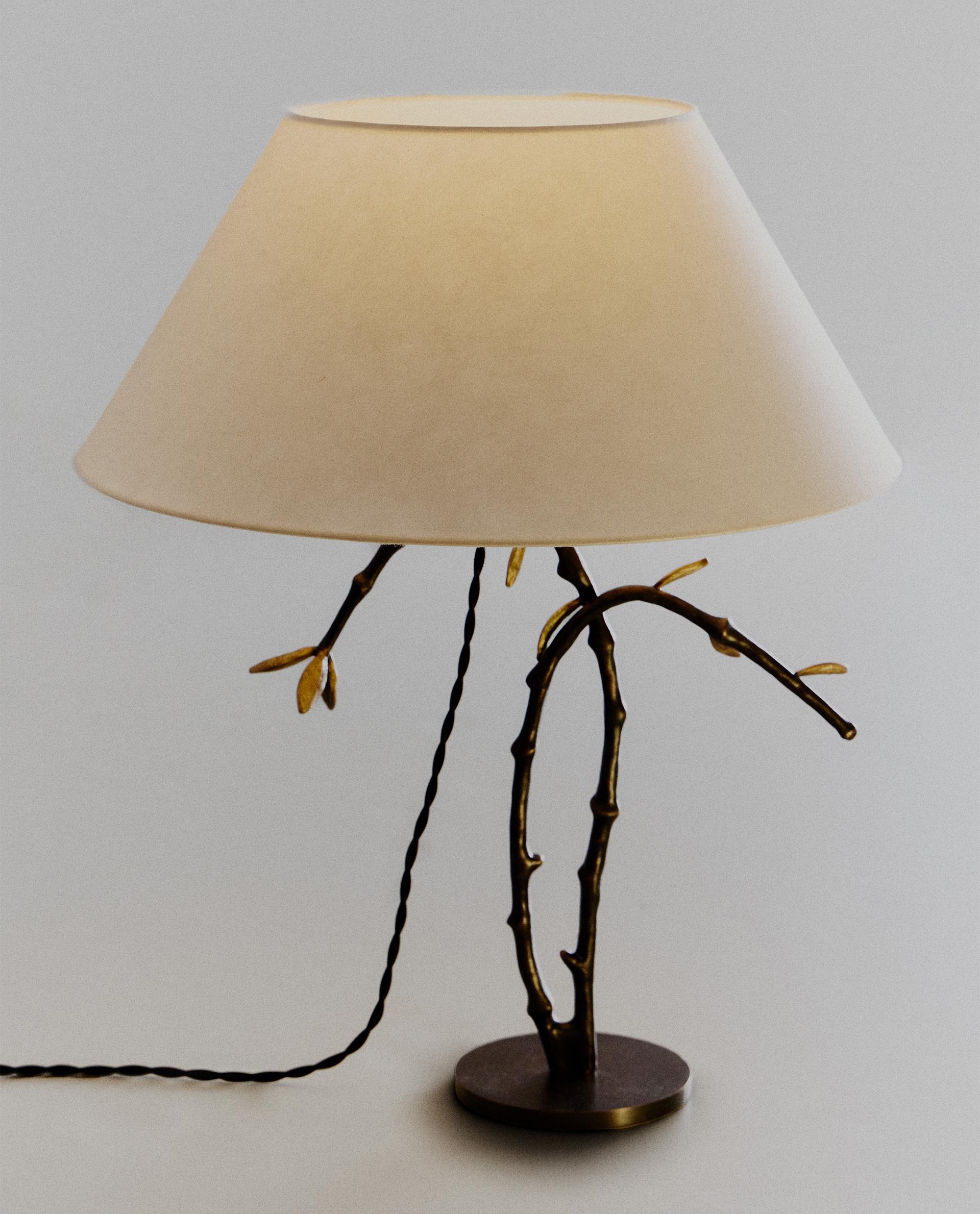 PETAL LAMP BRASS I COLIN KING