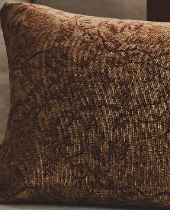 CAPA DE ALMOFADA COM ESTAMPADO FLORAL