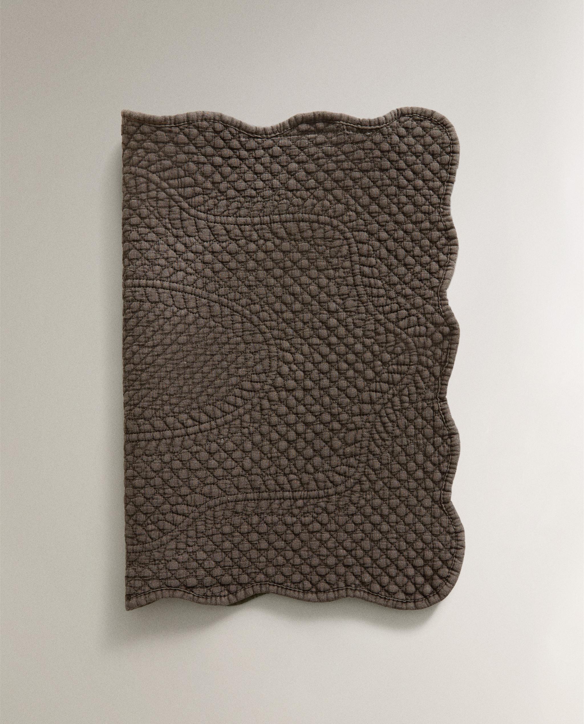QUILTED PLACEMAT product thumbnail 20
