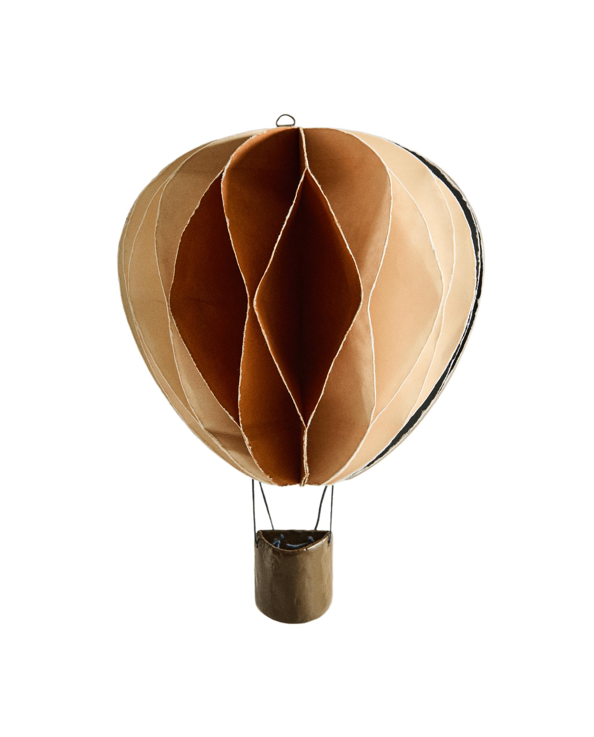 COLOURED PAPER WALL BALLOON (12 CM) product thumbnail 7