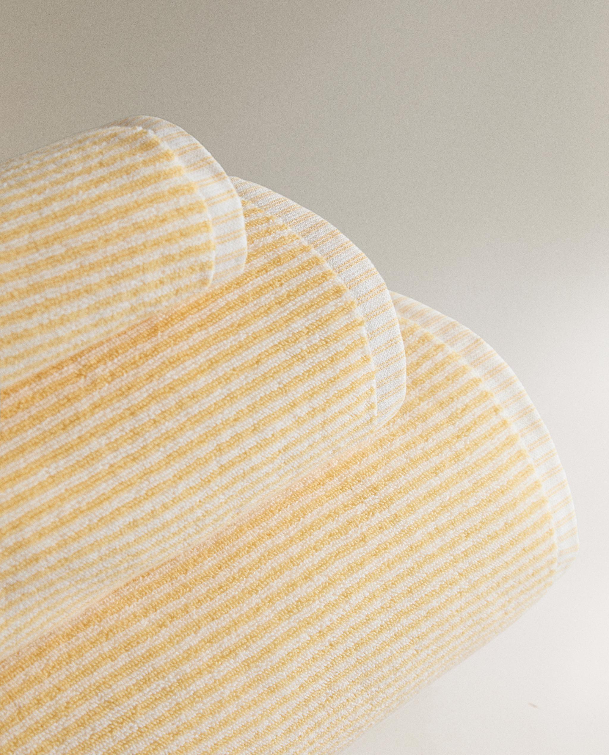 STRIPED COTTON BATH TOWEL