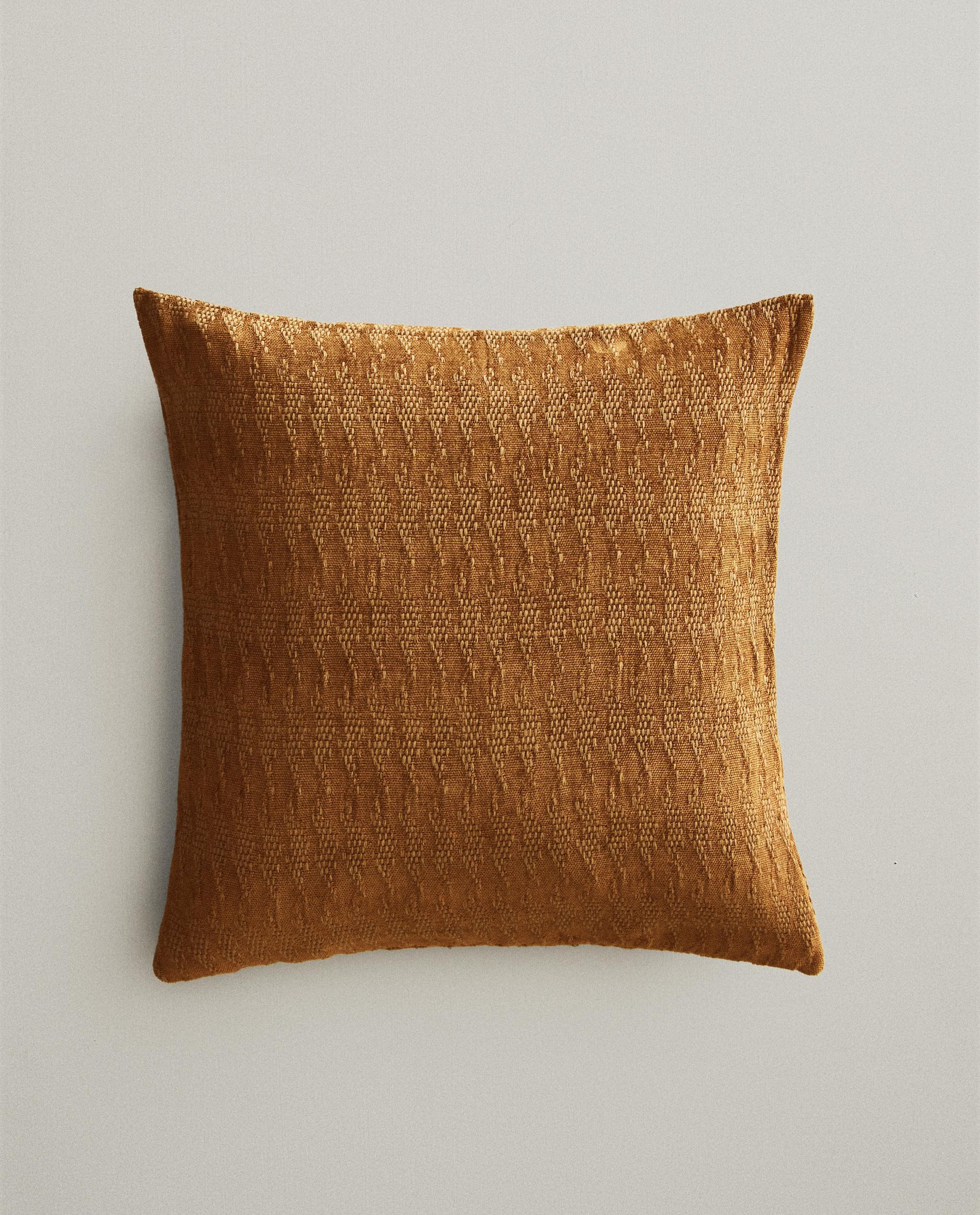 シェニール クッションカバー | Zara Home 日本/Japan
