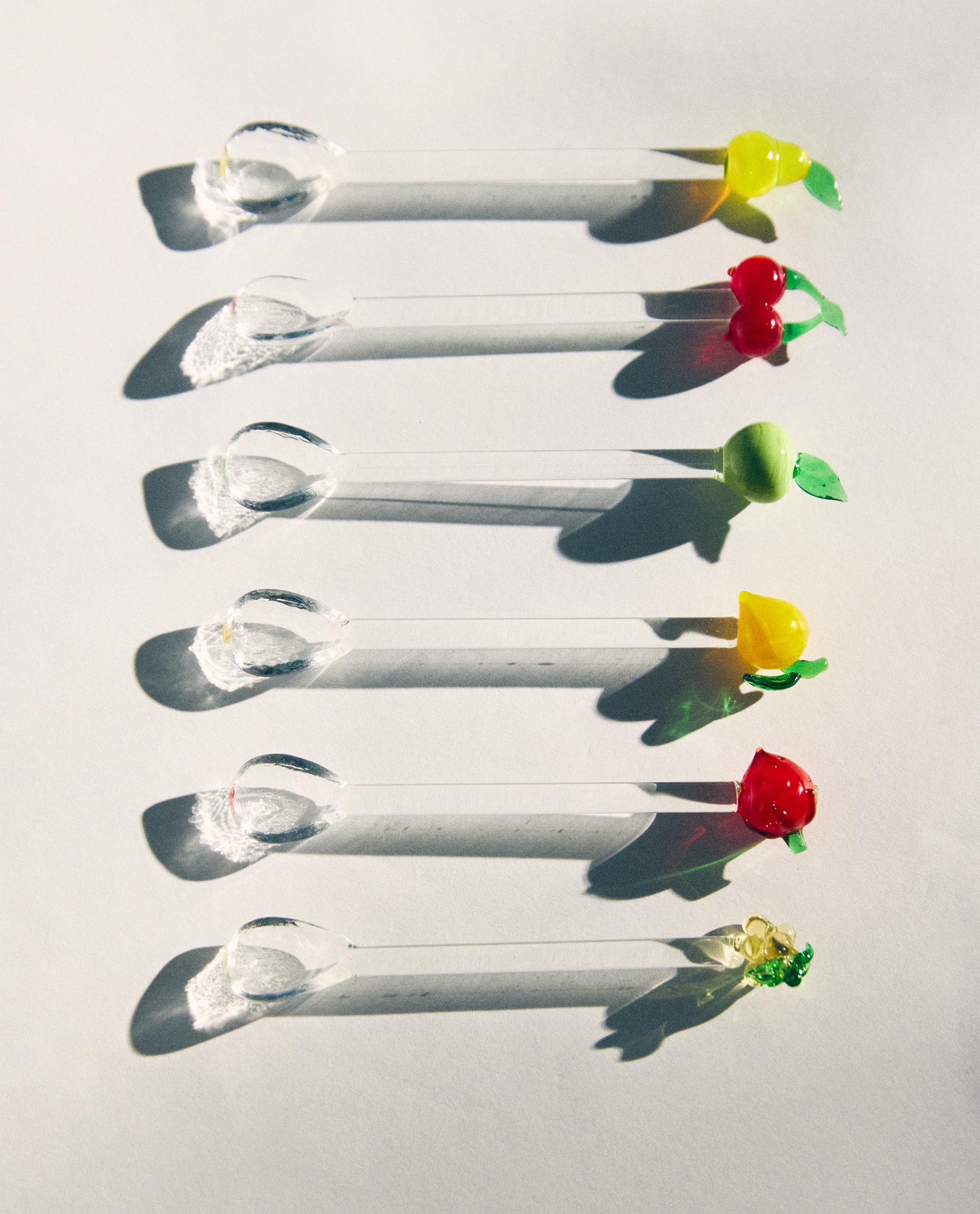 PACK OF GLASS FRUIT DESSERT SPOONS (PACK OF 6) product thumbnail 10