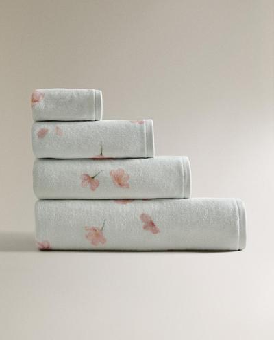 FLORAL VELOUR BATH TOWEL