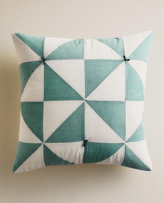 KIDS' PATCHWORK QUILTED CUSHION COVER KIDS' PATCHWORK QUILTED CUSHION COVER