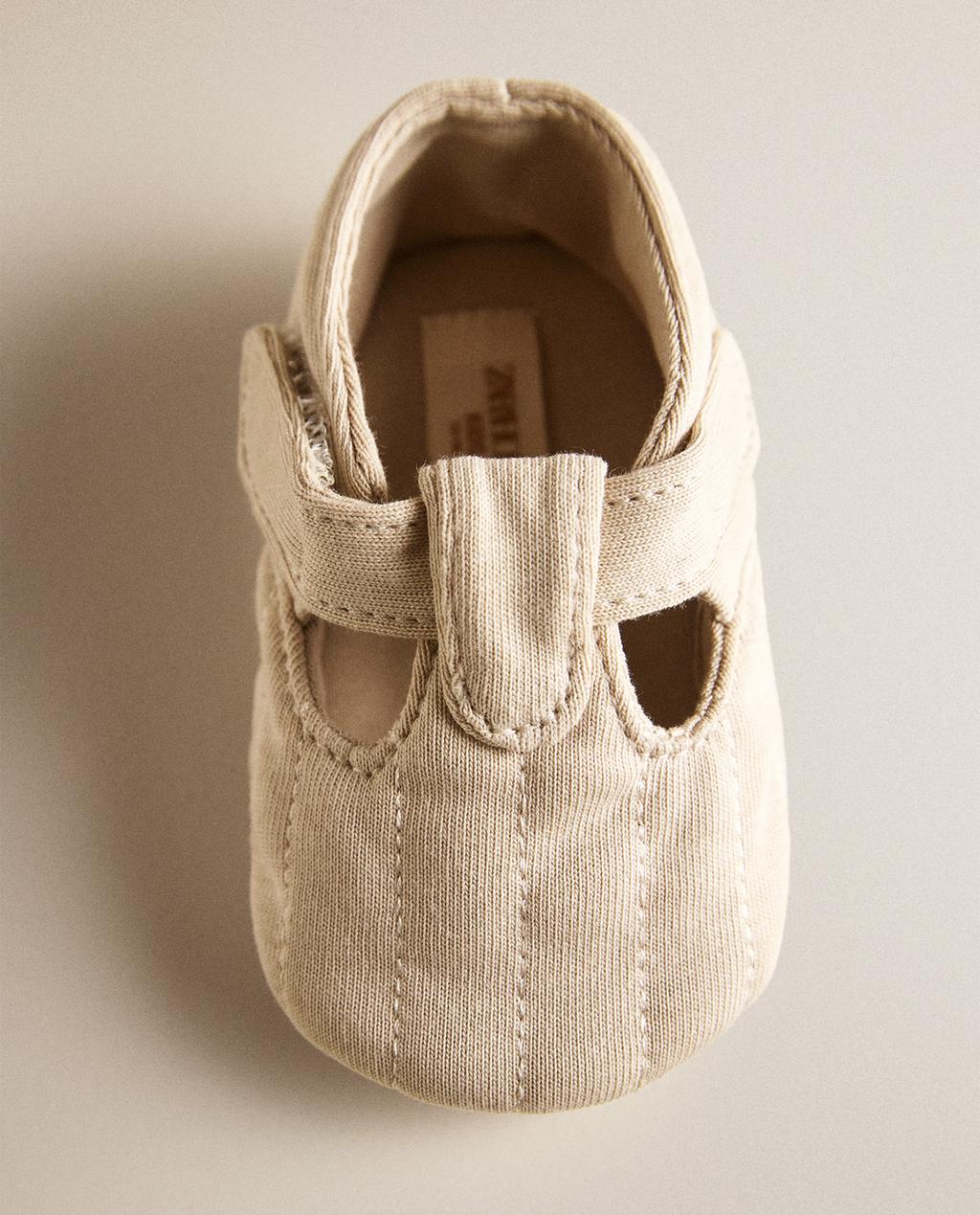 SANDAL-STYLE BOOTIES