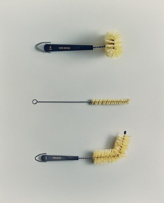 SET SPAZZOLE MULTIUSO PER LAVELLO SET SPAZZOLE MULTIUSO PER LAVELLO